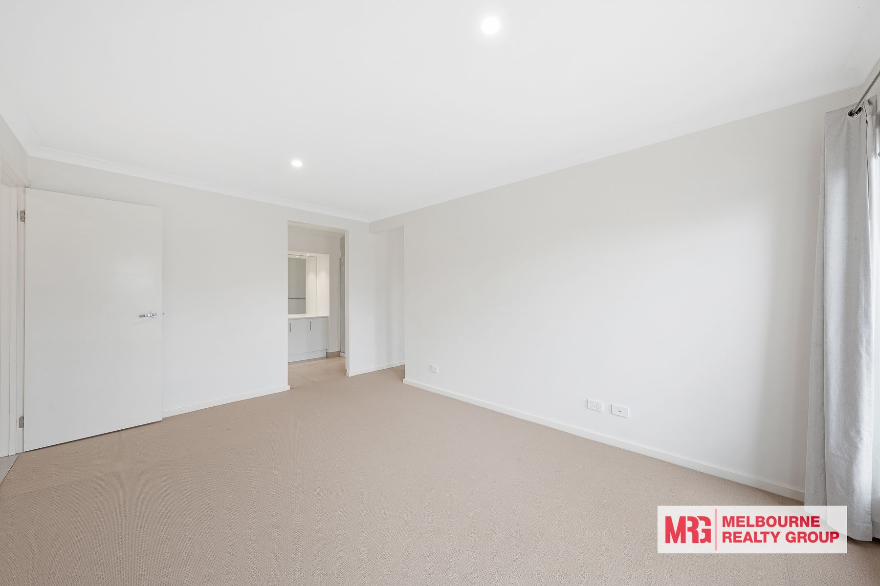 4-bedroom house at 15 Homebush Avenue, Cranbourne East, VIC 3977, Casey, Victoria