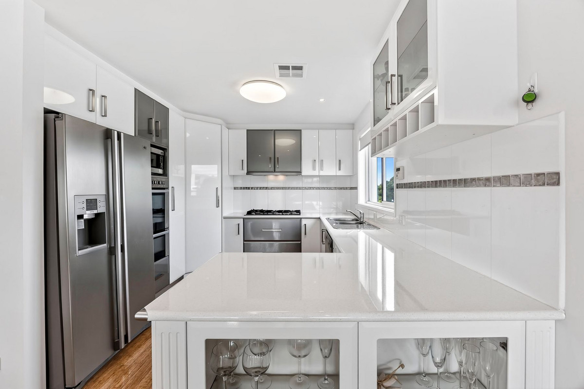 1 4 PEARL STREET, TORQUAY VIC 3228 - Image 5