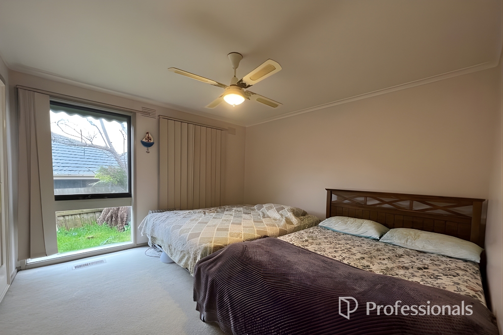 86 Centenary Street, Seaford, VIC 3198 - Image 10