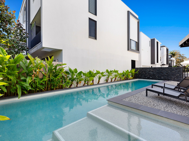 37/42 Johnston Street, Bulimba, QLD 4171 - Image 6