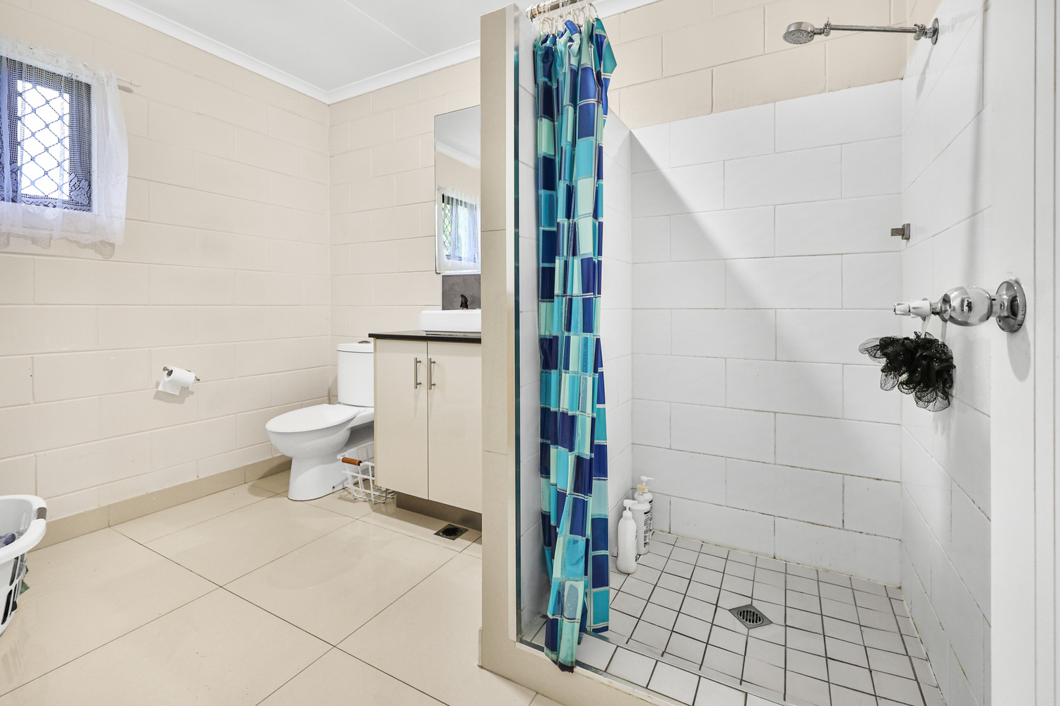 2-bedroom unit at 1 89 POWELL STREET, BOWEN QLD 4805, Whitsunday, Queensland