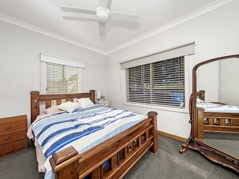 17 Lyndoch Avenue, Warrnambool, VIC 3280 - Image 4