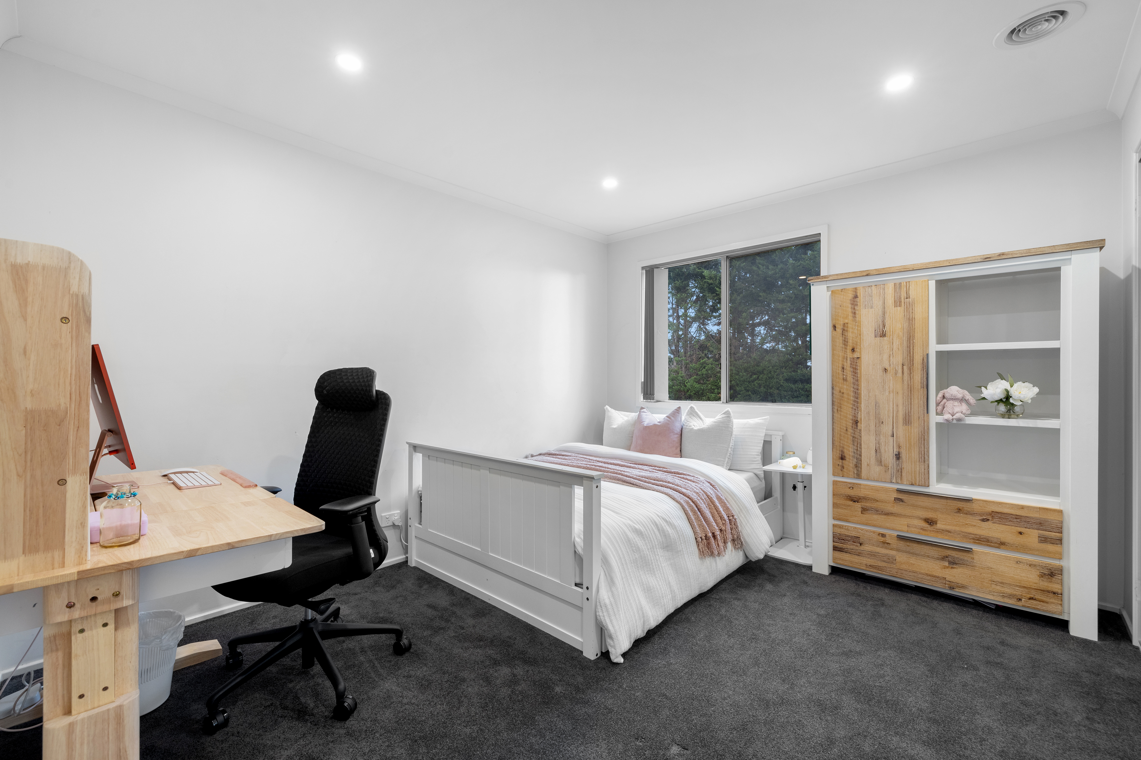 4-bedroom house at 11 SOVEREIGN CREST BOULEVARD, Rowville VIC 3178, Knox, Victoria