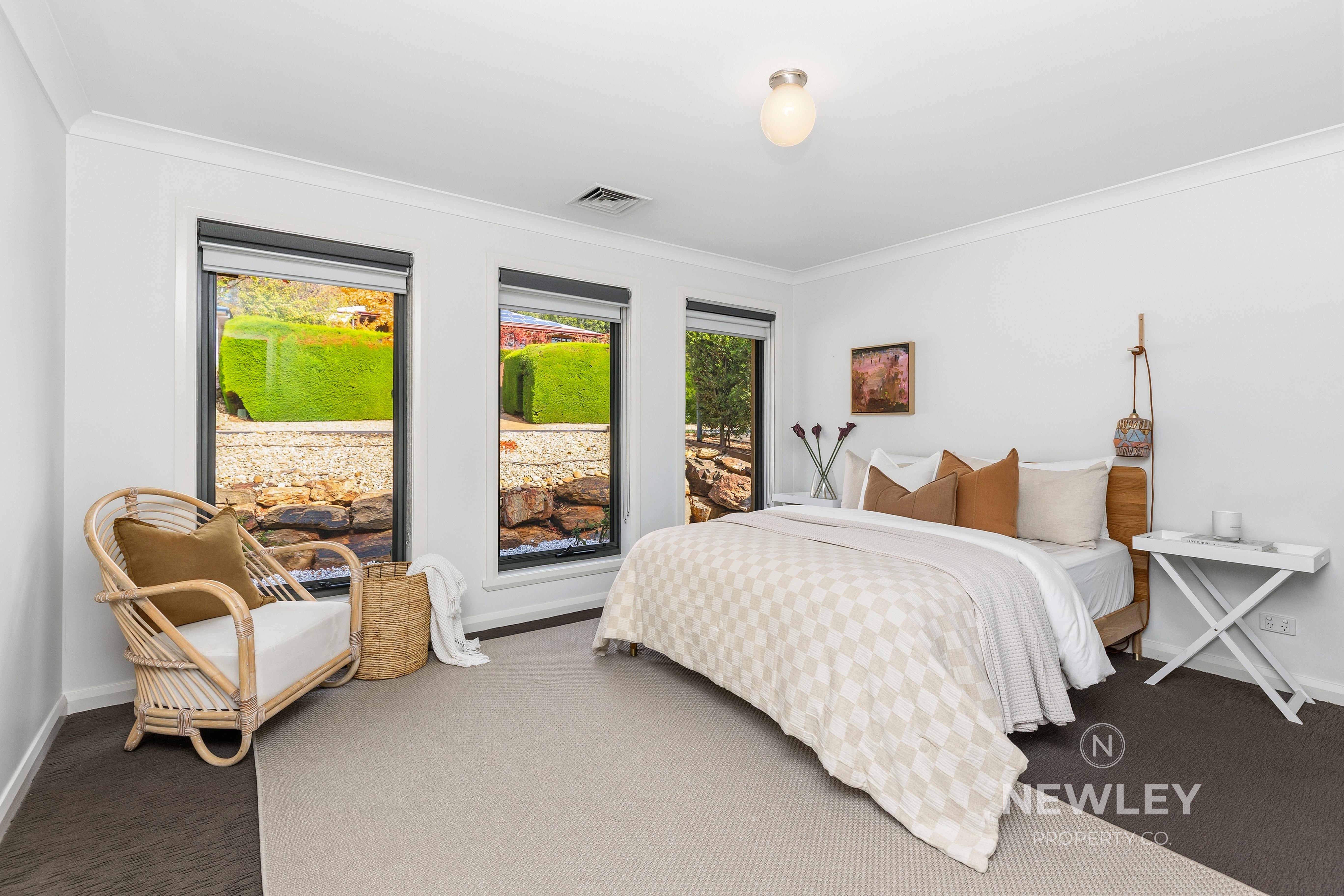5-bedroom house at 11 Clifton Street, Bourkelands, NSW 2650, Wagga Wagga, New South Wales