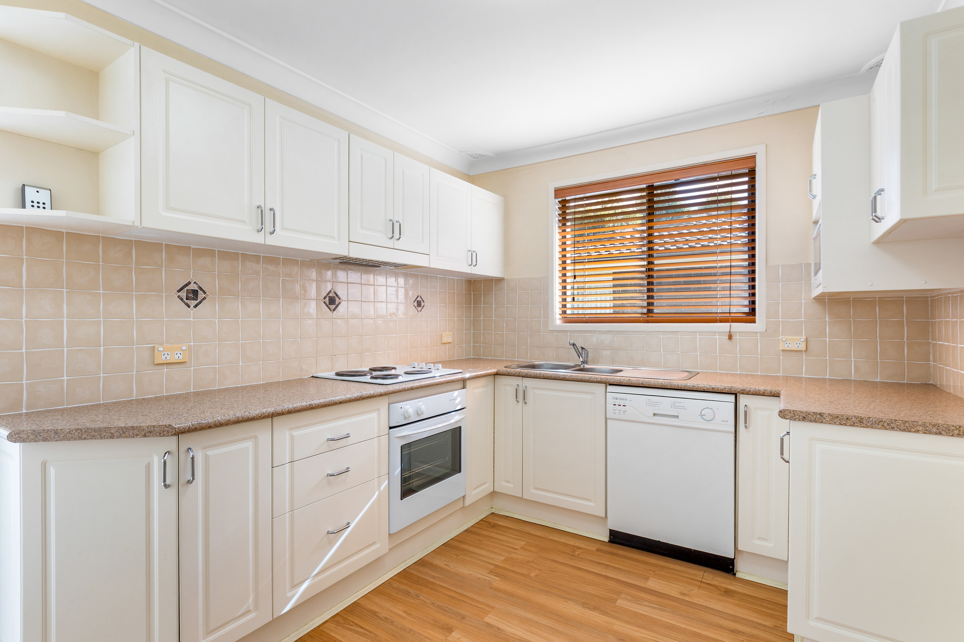 3-bedroom house at 46 KOLOONA DRIVE, Emu Plains NSW 2750, Penrith, New South Wales
