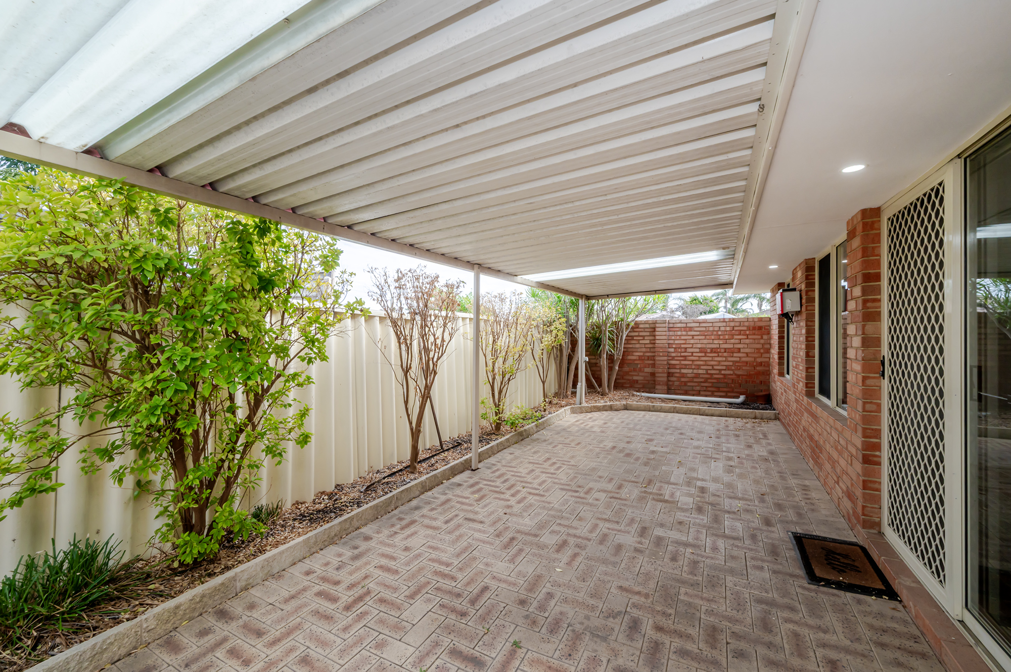 3-bedroom unit at 5/6 Luton Close, Ballajura, WA 6066, Swan, Western Australia