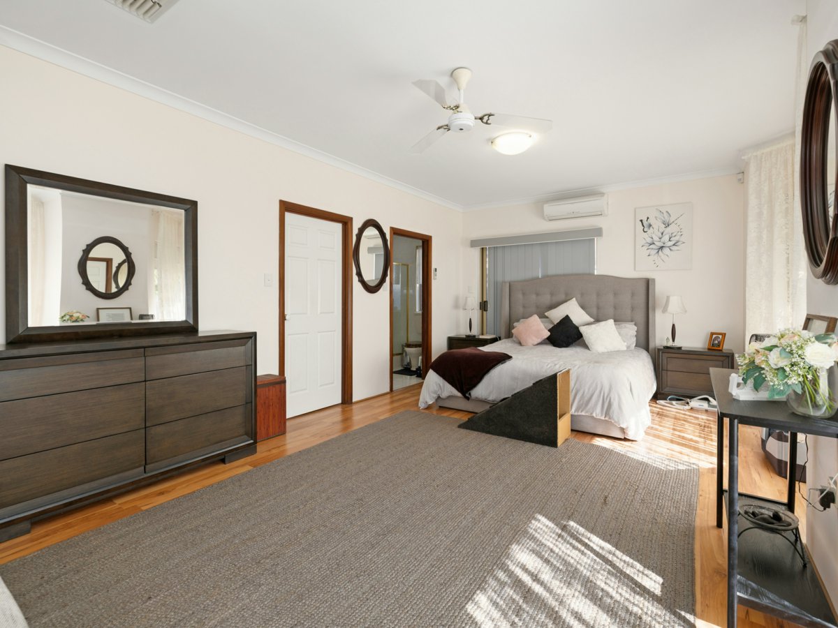 8 VENTURER COURT, Thornlie WA 6108 - Image 8