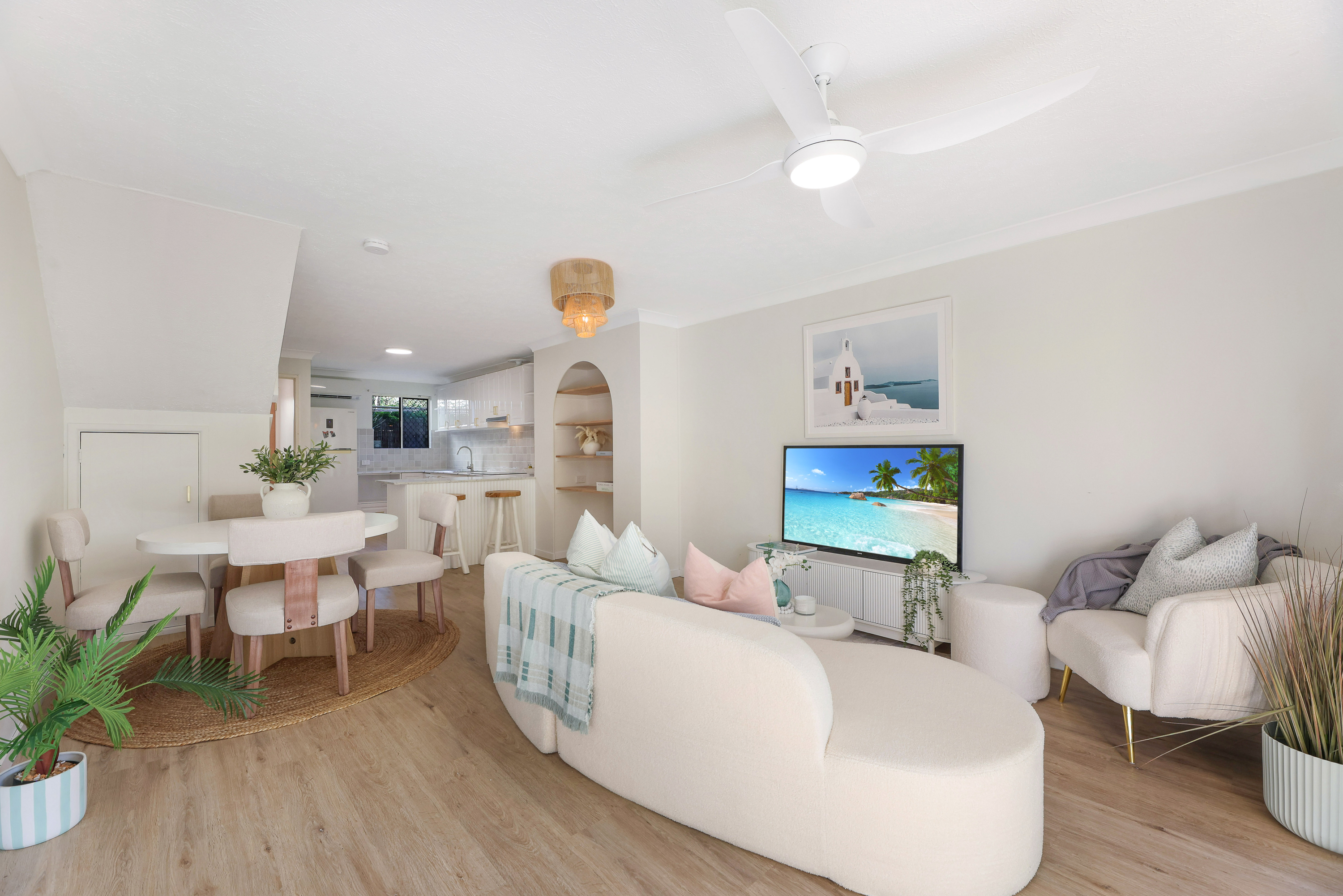 12/9 Jodie Court, Mermaid Waters, QLD 4218 - Image 3