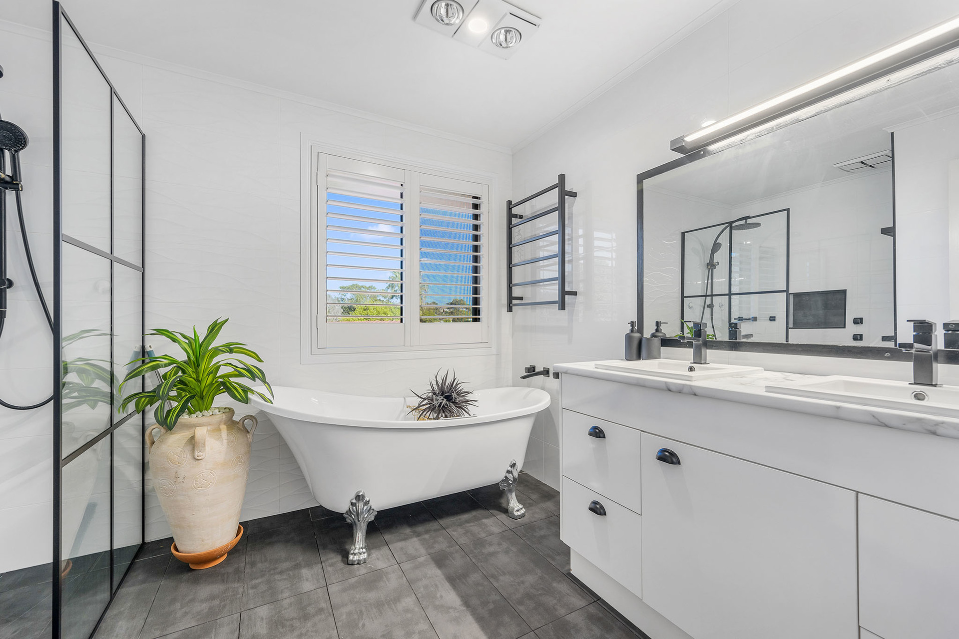 4-bedroom house at 48 BANGALAY DRIVE, Port Macquarie NSW 2444, Port Macquarie-Hastings, New South Wales