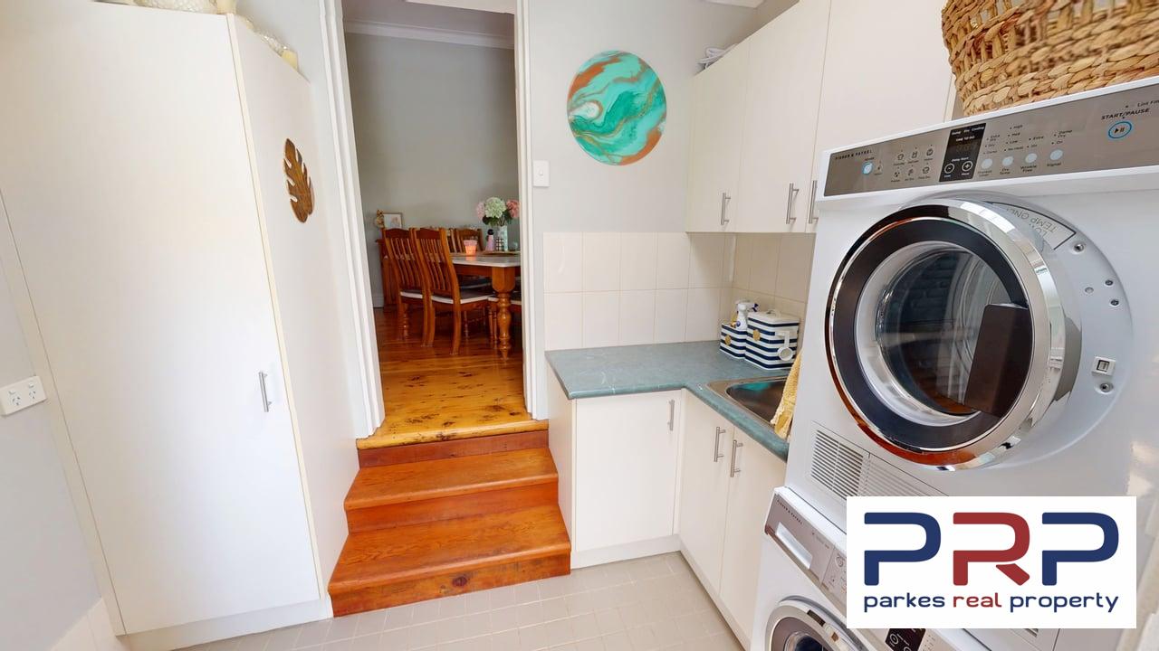 4-bedroom house at 17 Hill Street, Parkes, Nsw, 2870, Parkes, New South Wales