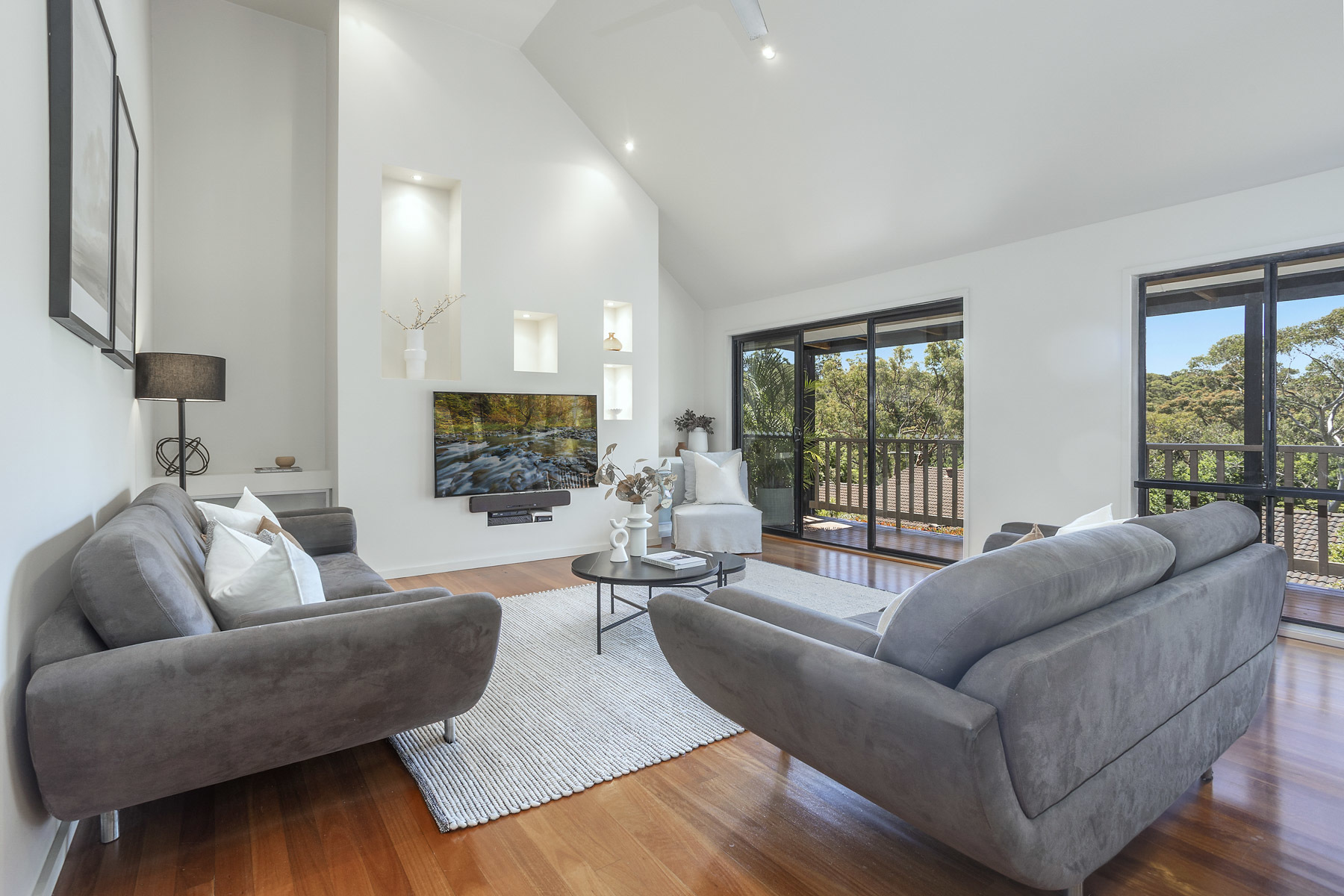 57 Austin Street, Illawong, NSW 2234 - Image 5