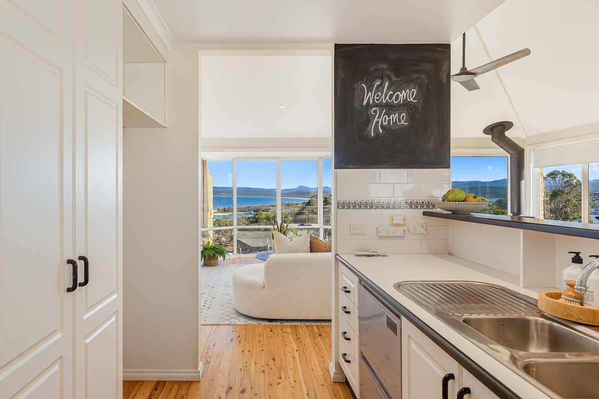 UNIT 2 28 LAKEVIEW AVENUE, Merimbula NSW 2548 - Image 10