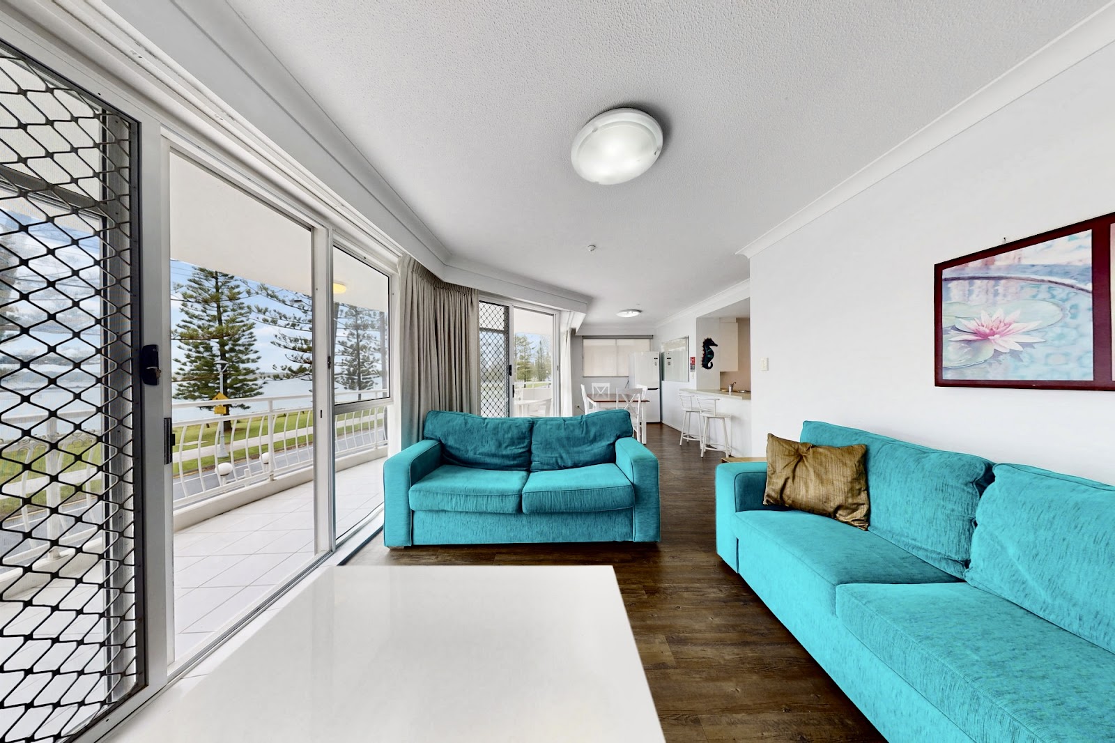 1/510 Marine Parade, Biggera Waters, QLD 4216 - Image 4