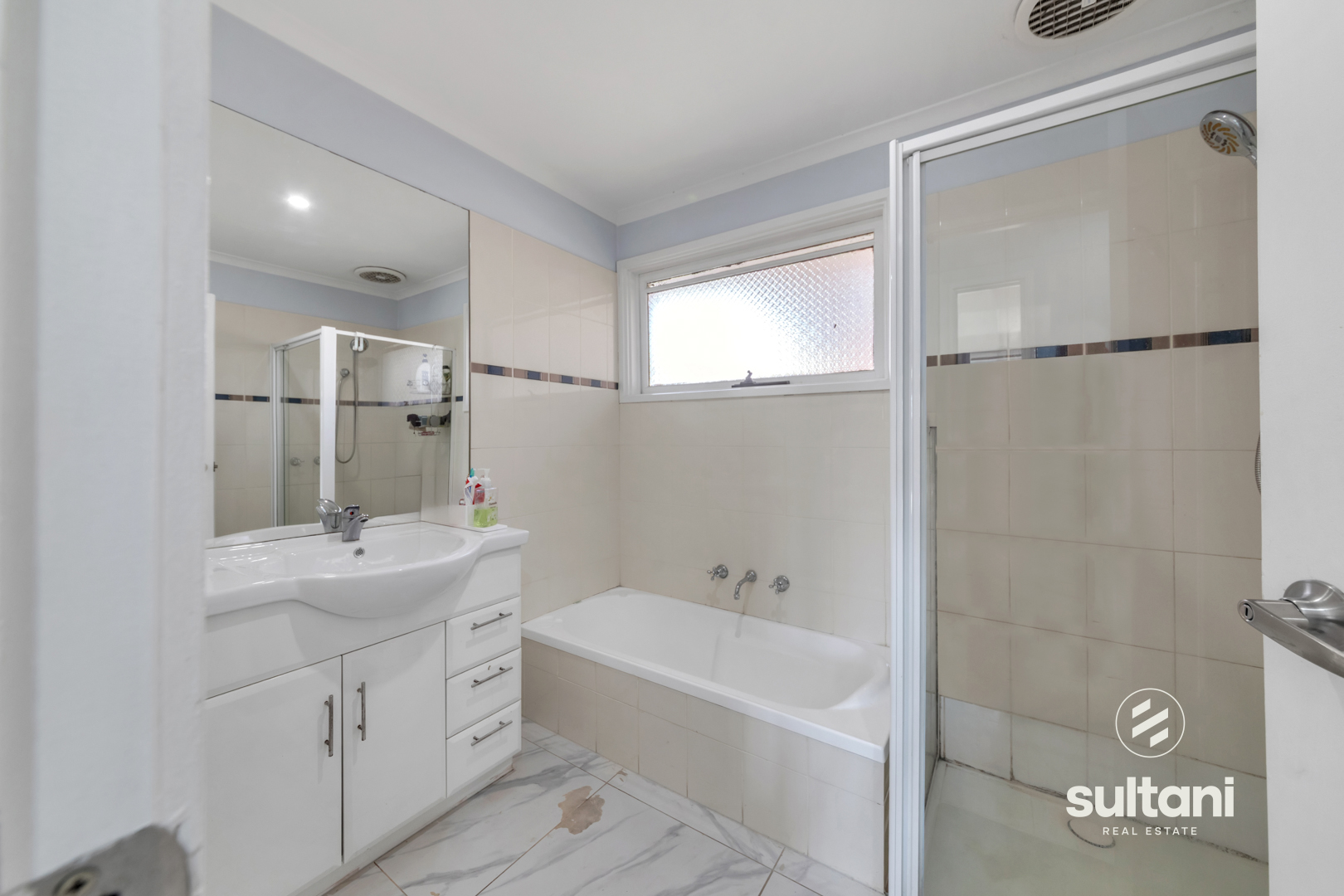22 Camms Road, Cranbourne, VIC 3977 - Image 8