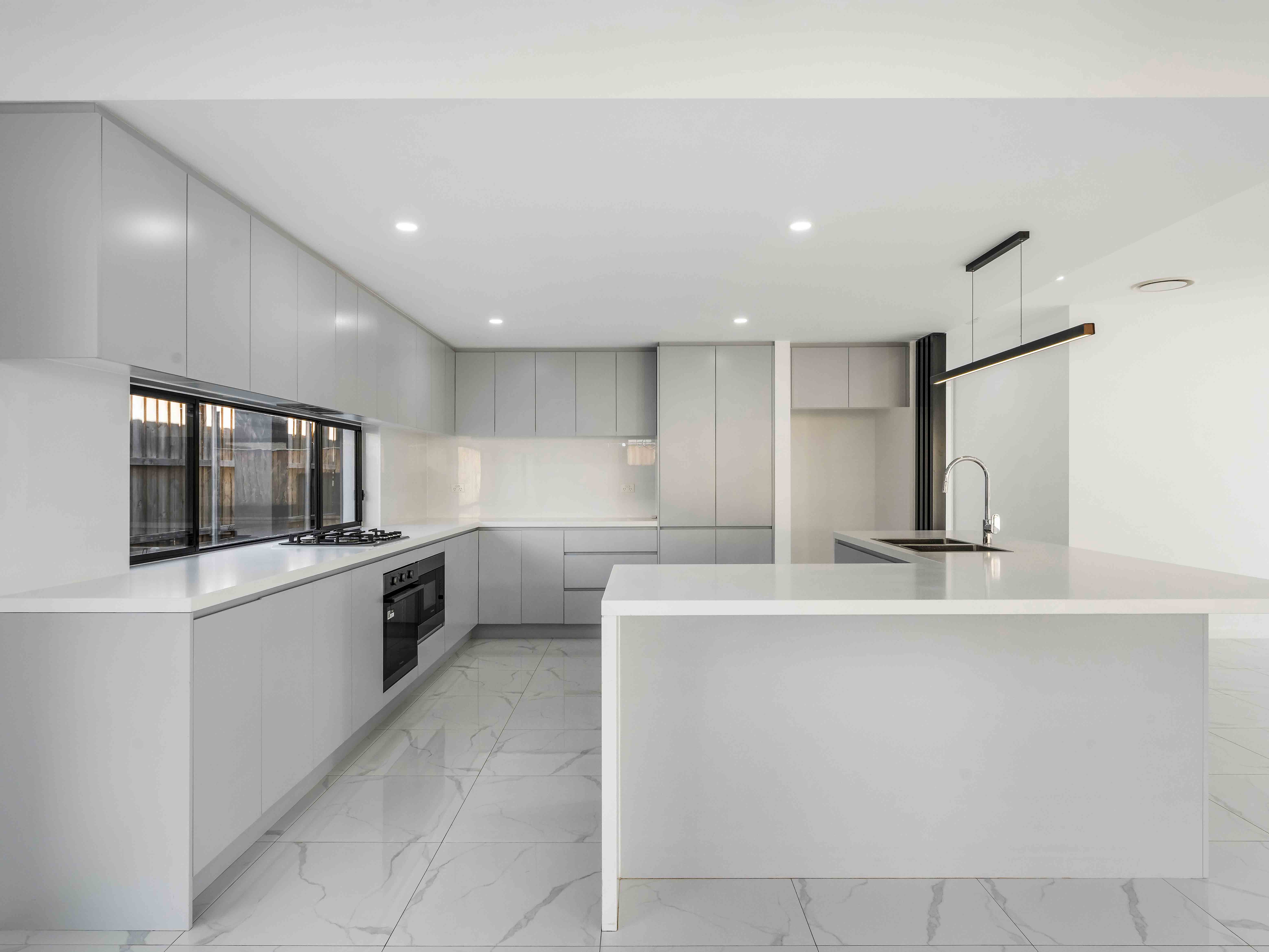 6 LANTERN STREET, Menangle Park NSW 2563 - Image 2