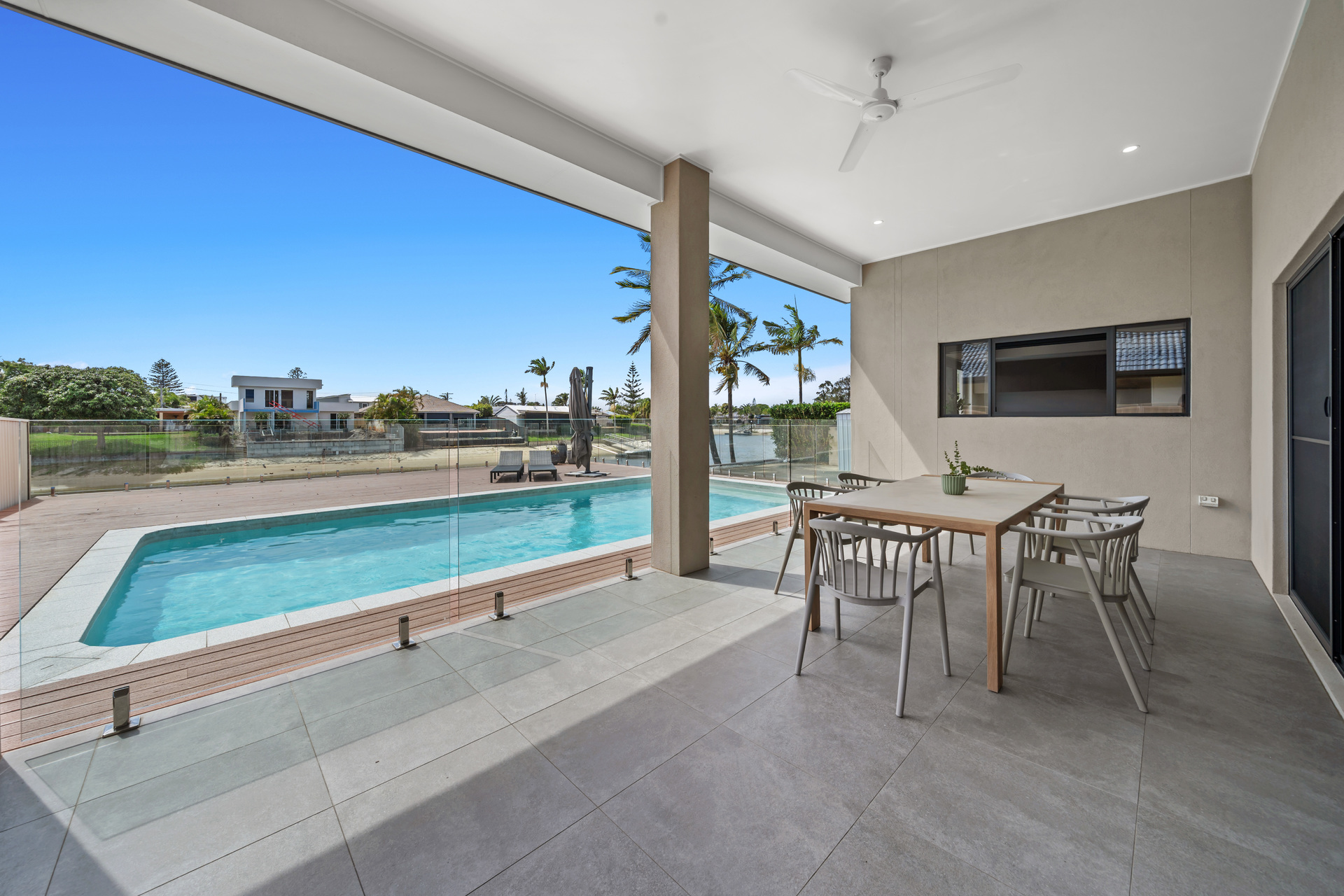 4-bedroom house at 162 Sunshine Boulevard, Mermaid Waters, QLD 4218, Gold Coast, Queensland
