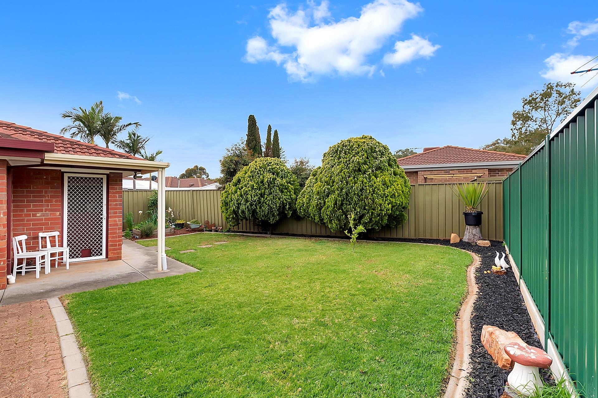 6 Cale Court, Craigmore, SA 5114 - Image 2