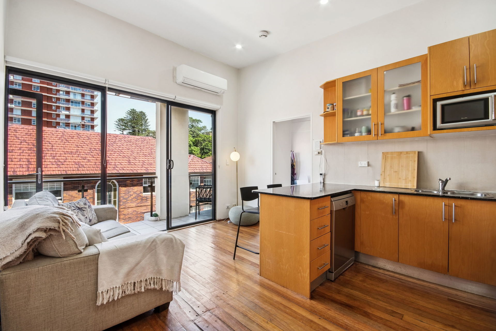 11/7-9 Gilbert Street, Manly, NSW 2095 - Image 4