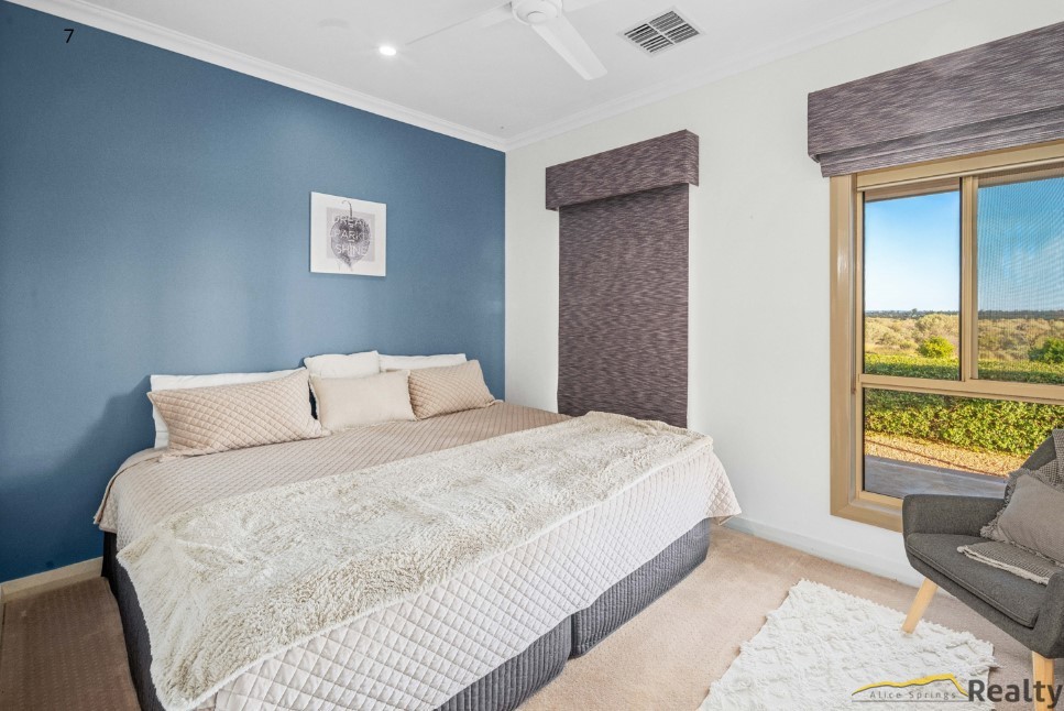 9-bedroom house at 19 Cotterill Road, Ross, NT 0873, Alice Springs, Northern Territory