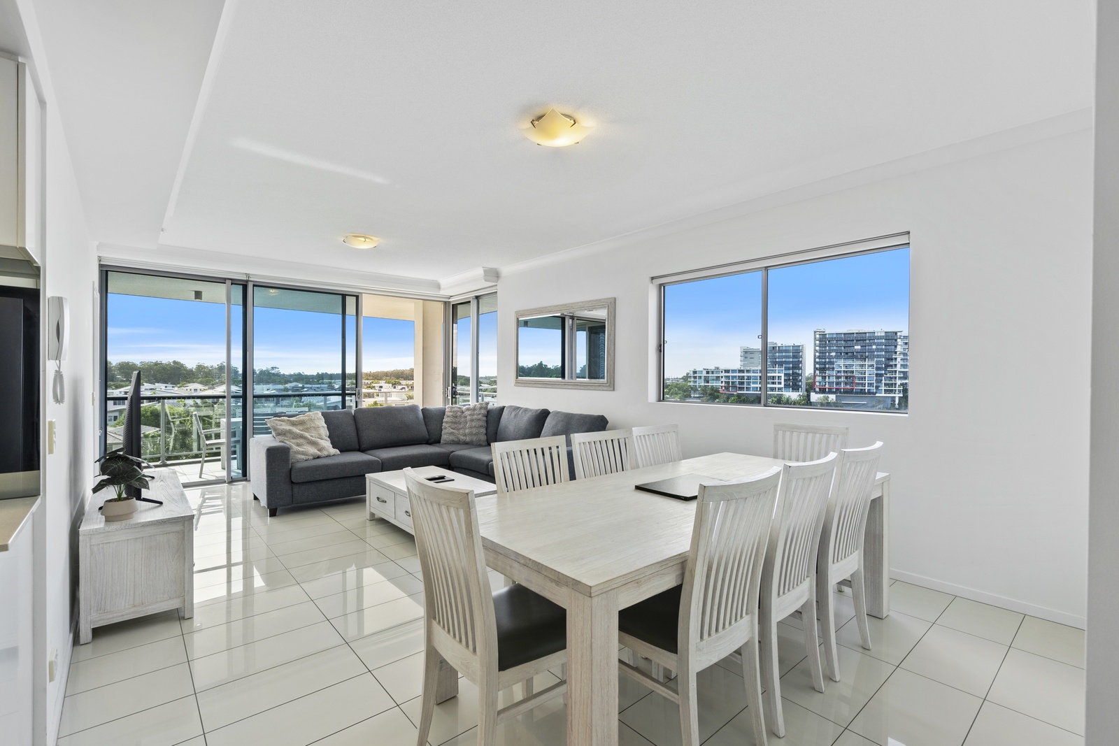 Etesian At Harbour Quays 411 41 Harbour Town Drive, Biggera Waters QLD 4216 - Image 5