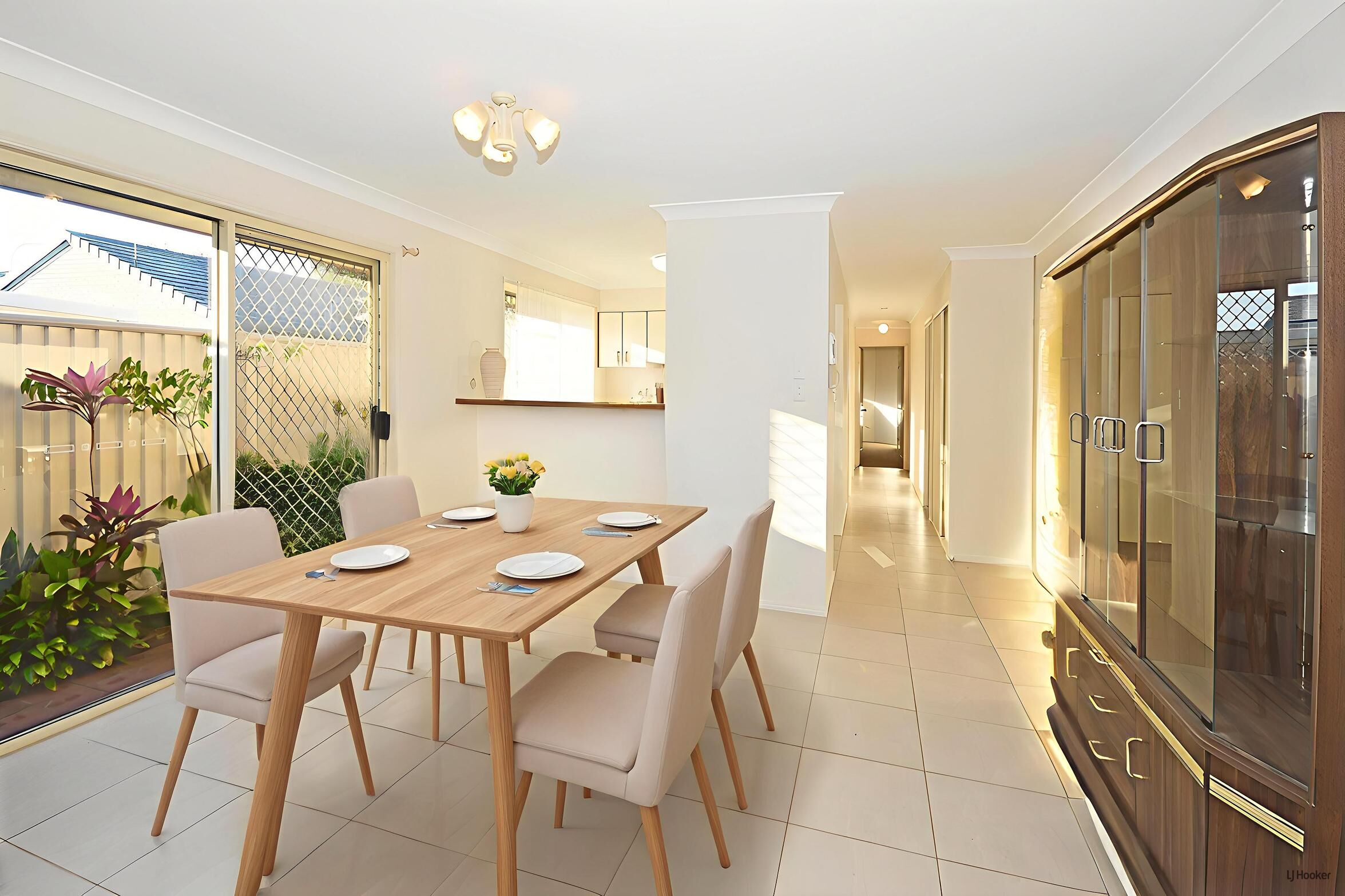 8/15 Avondale Drive, Banora Point, Nsw, 2486 - Image 3