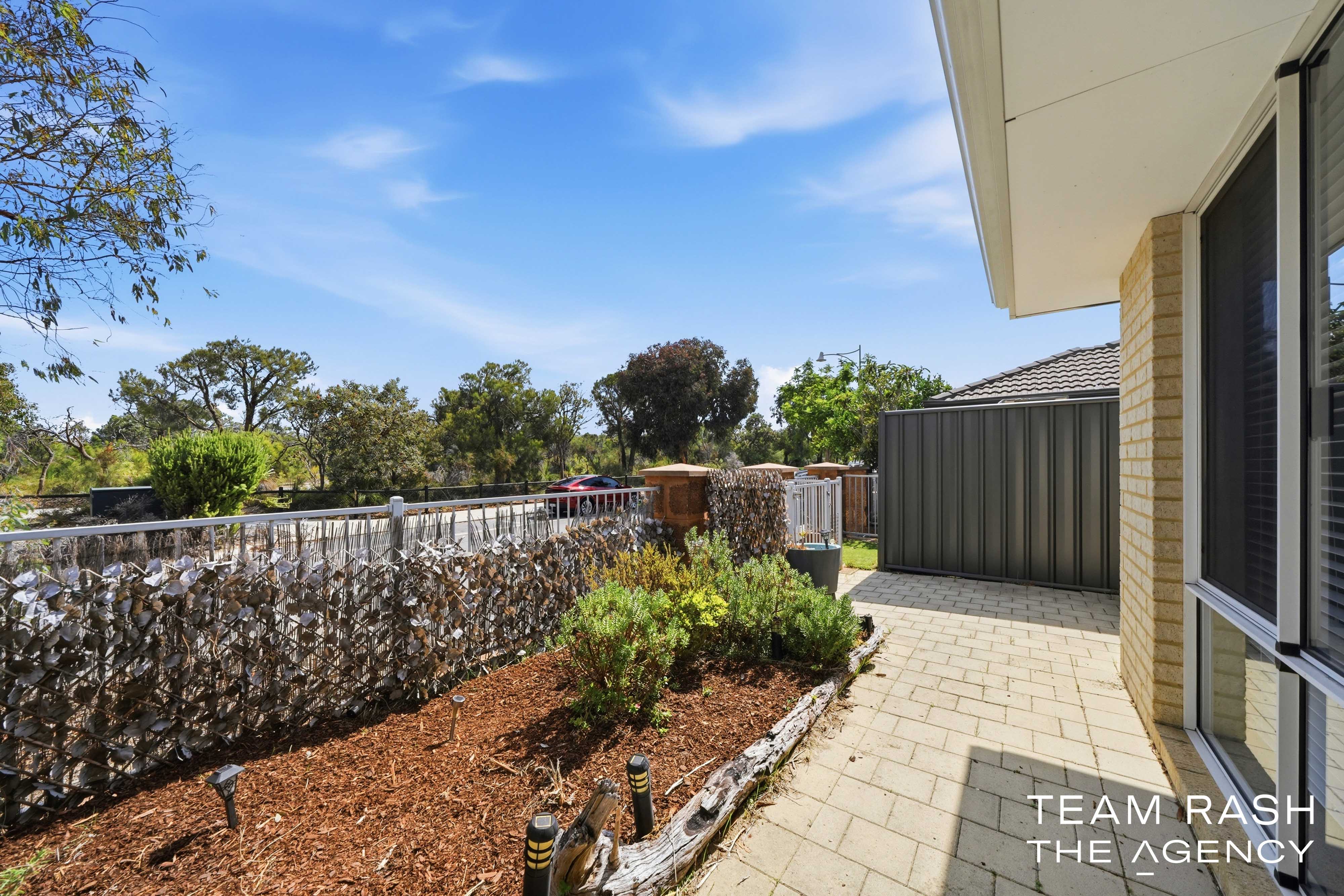 4-bedroom house at 2 Horticulture Gardens, Banksia Grove, WA 6031, Wanneroo, Western Australia