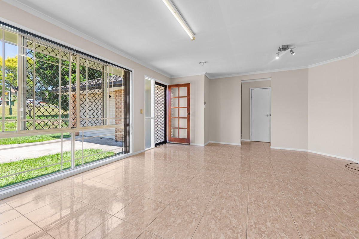 3-bedroom house at 4 JENKINS COURT, Goodna QLD 4300, Ipswich, Queensland