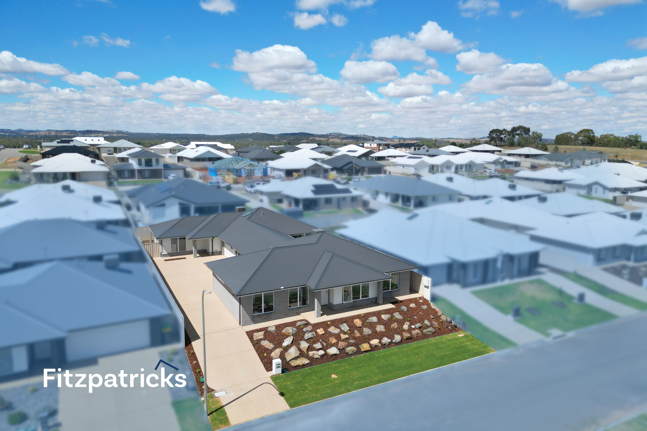 1/18 Tooleybuc Street, Gobbagombalin, Nsw, 2650 - Image 1