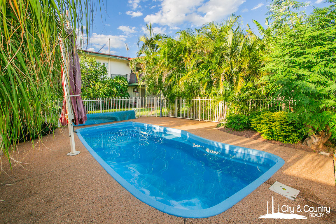 18 HINKLER CRESCENT, Sunset QLD 4825 - Image 3