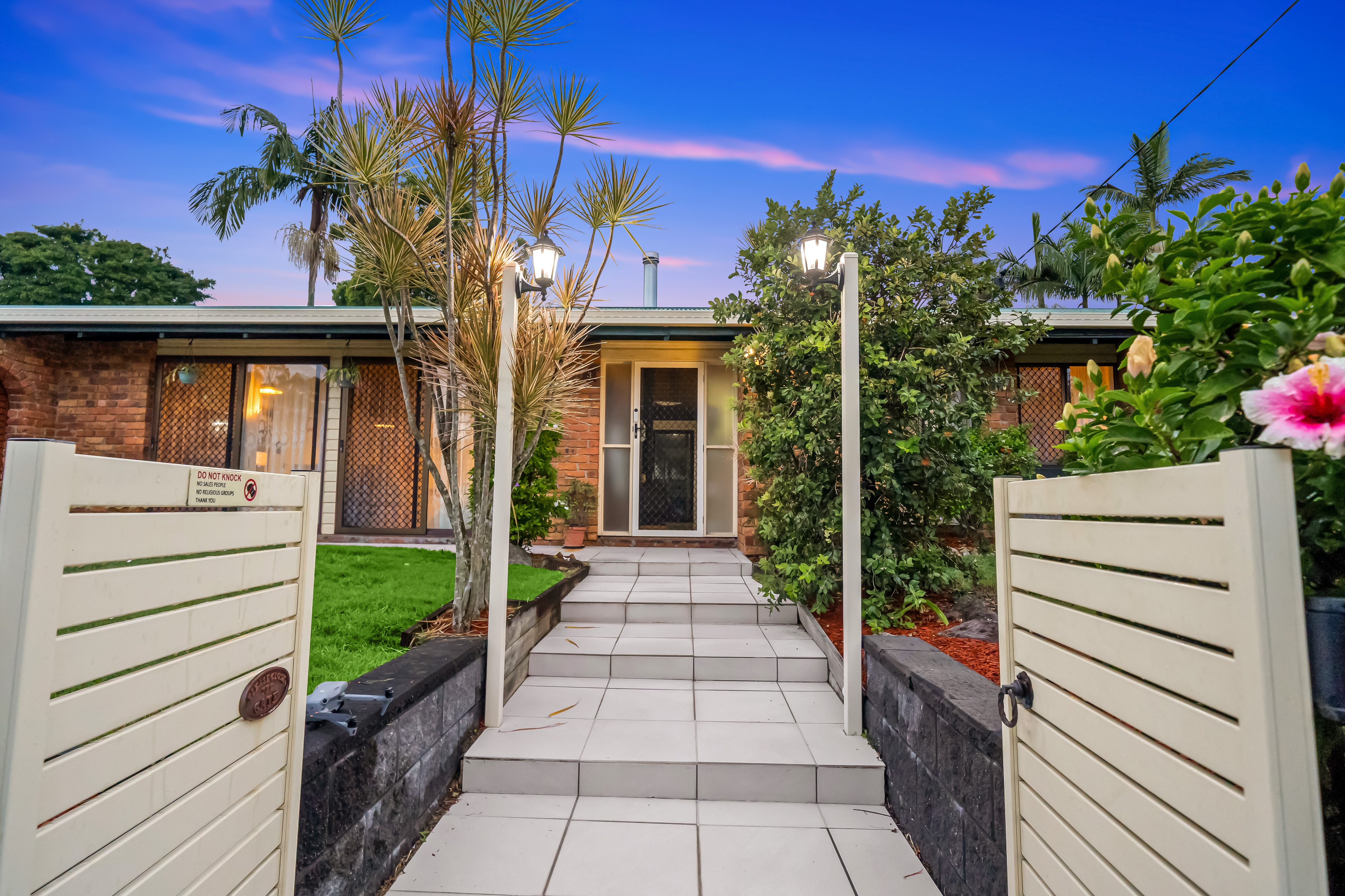 3 LA SENDA COURT, Springwood QLD 4127 - Image 4