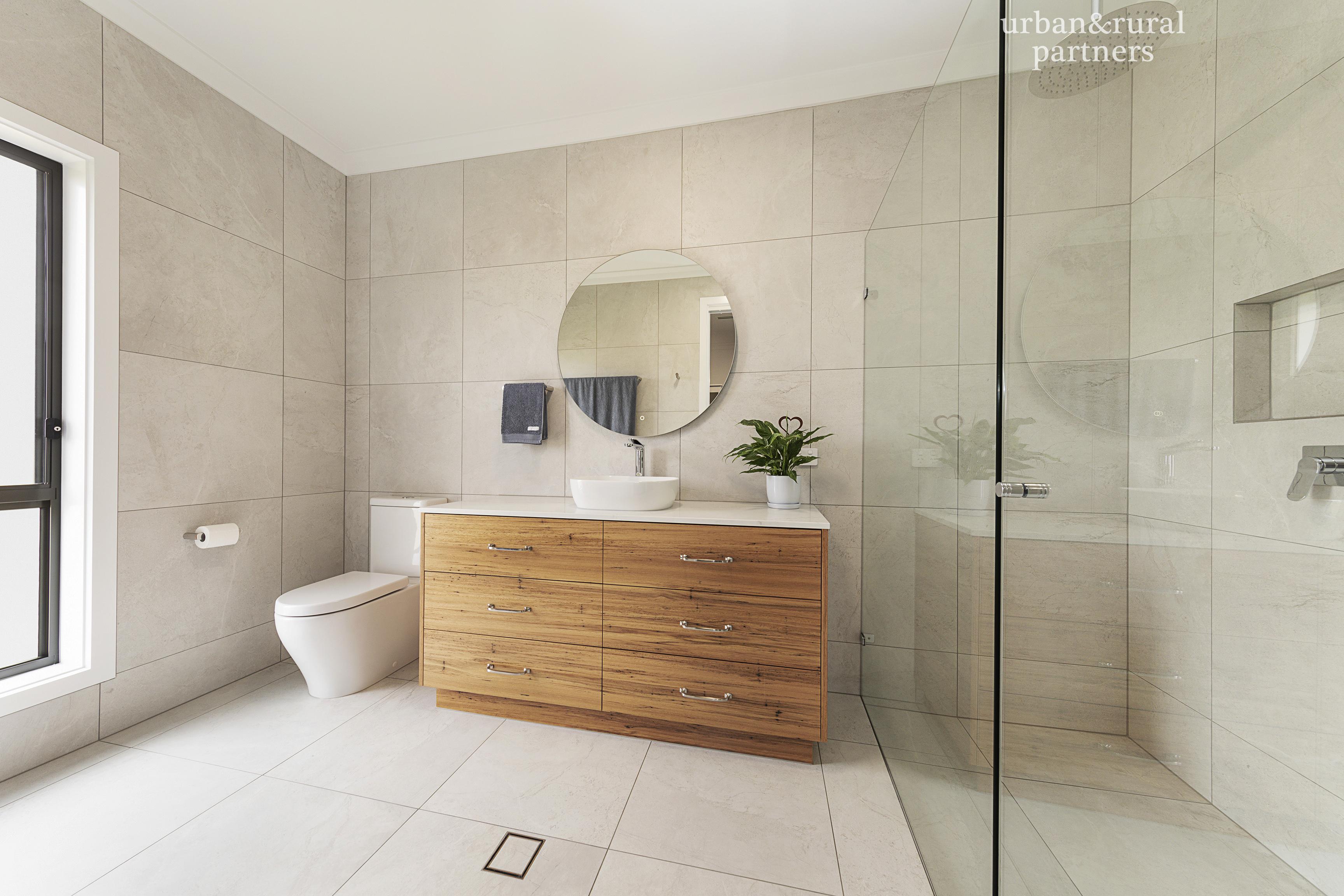 5-bedroom house at 123 Elephant Trunk Road, Cobdogla, SA 5346, Berri Barmera, South Australia