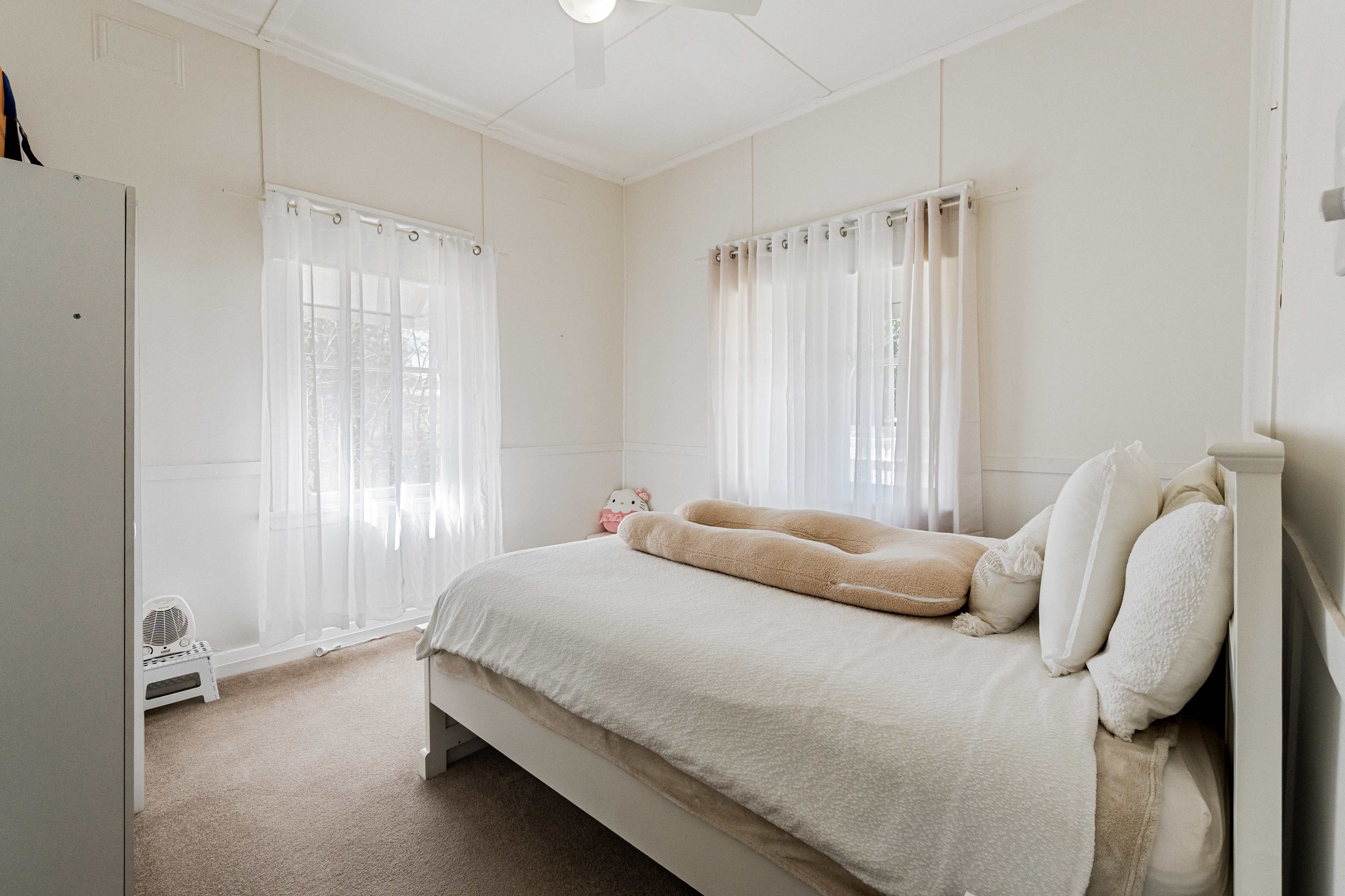 127 ANZAC STREET, Temora NSW 2666 - Image 6