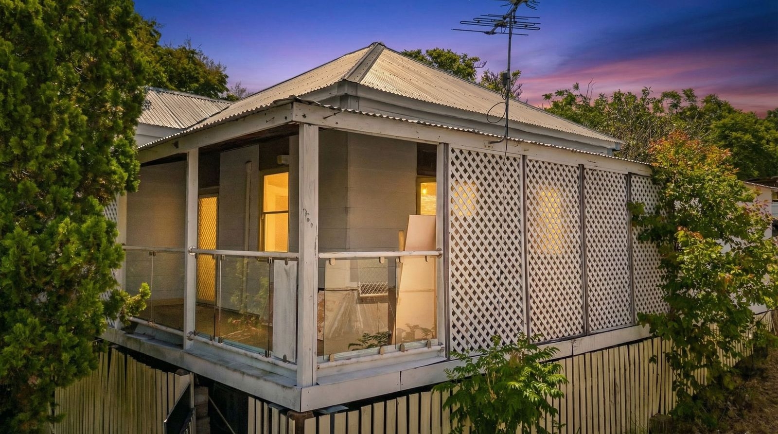 25 Hall Street, Mount Morgan, QLD 4714 - Image 1