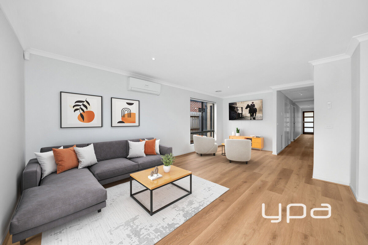 3-bedroom house at 10 Komodo Drive, Tarneit, VIC 3029, Wyndham, Victoria