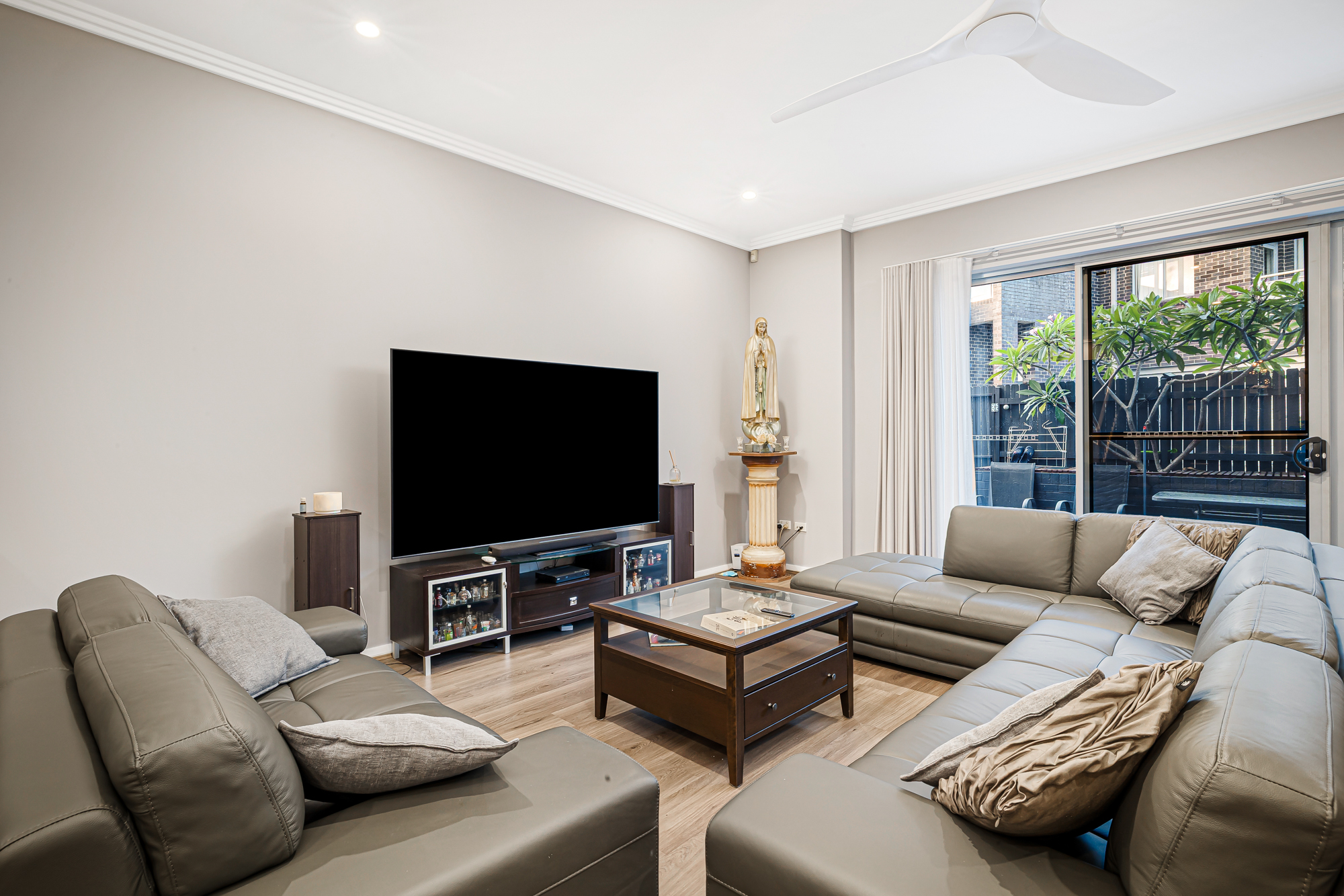 3-bedroom unit at 29/44 Barossa Drive, Minchinbury, NSW 2770, Blacktown, New South Wales