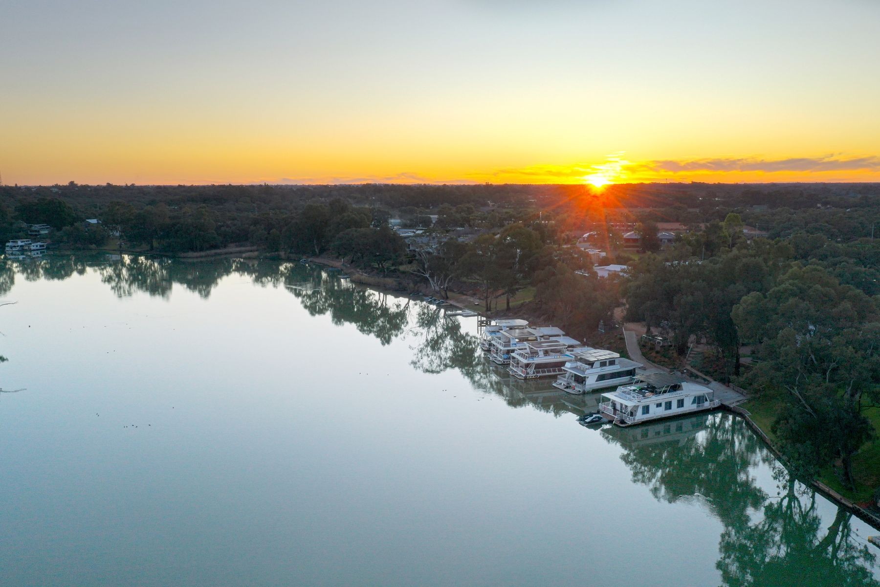 4-bedroom house at 32 Hendy Road, Buronga, Nsw, 2739, Wentworth, New South Wales