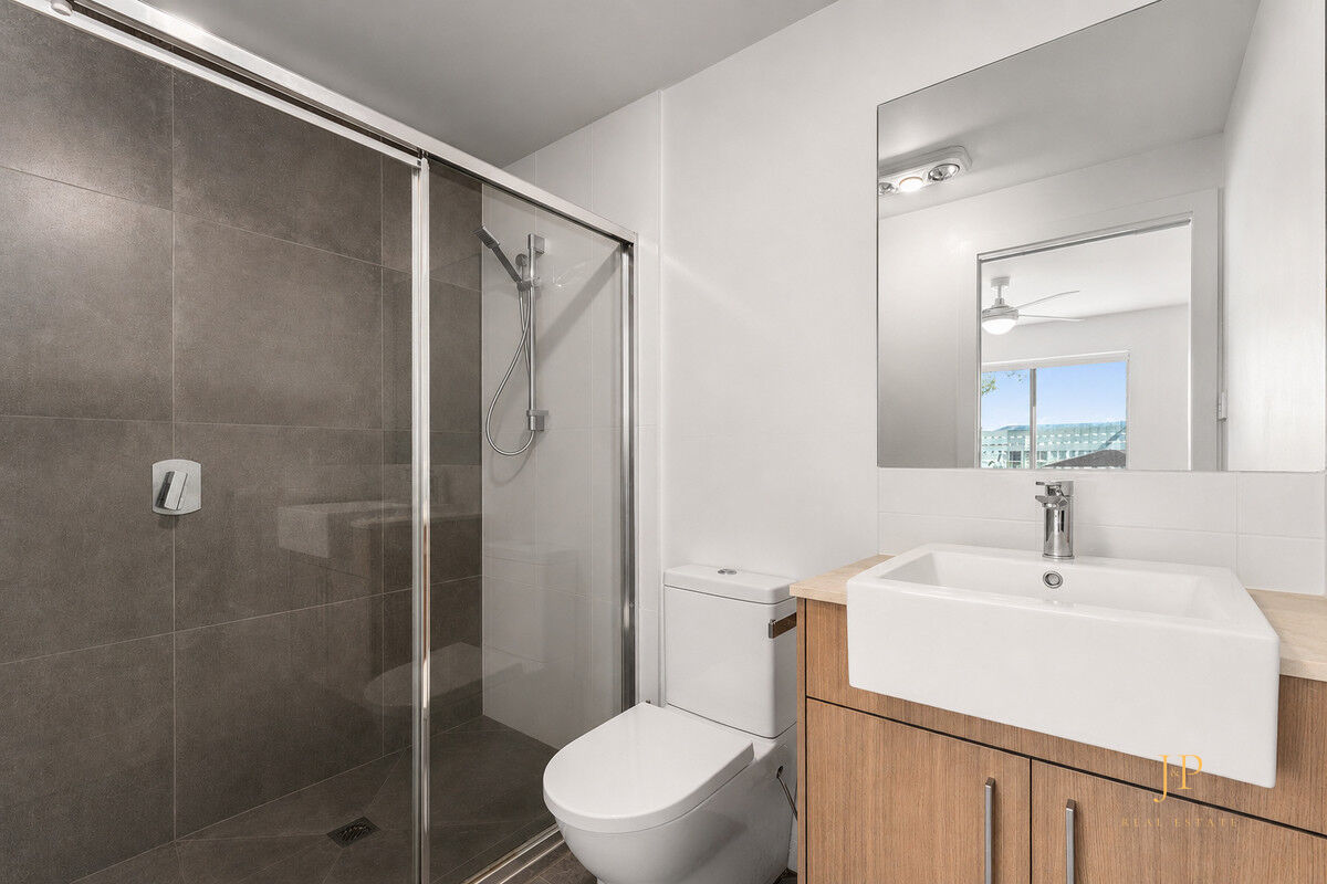 2-bedroom unit at Arise Birkdale 2 159 Birkdale Road, Birkdale QLD 4159, Redland, Queensland