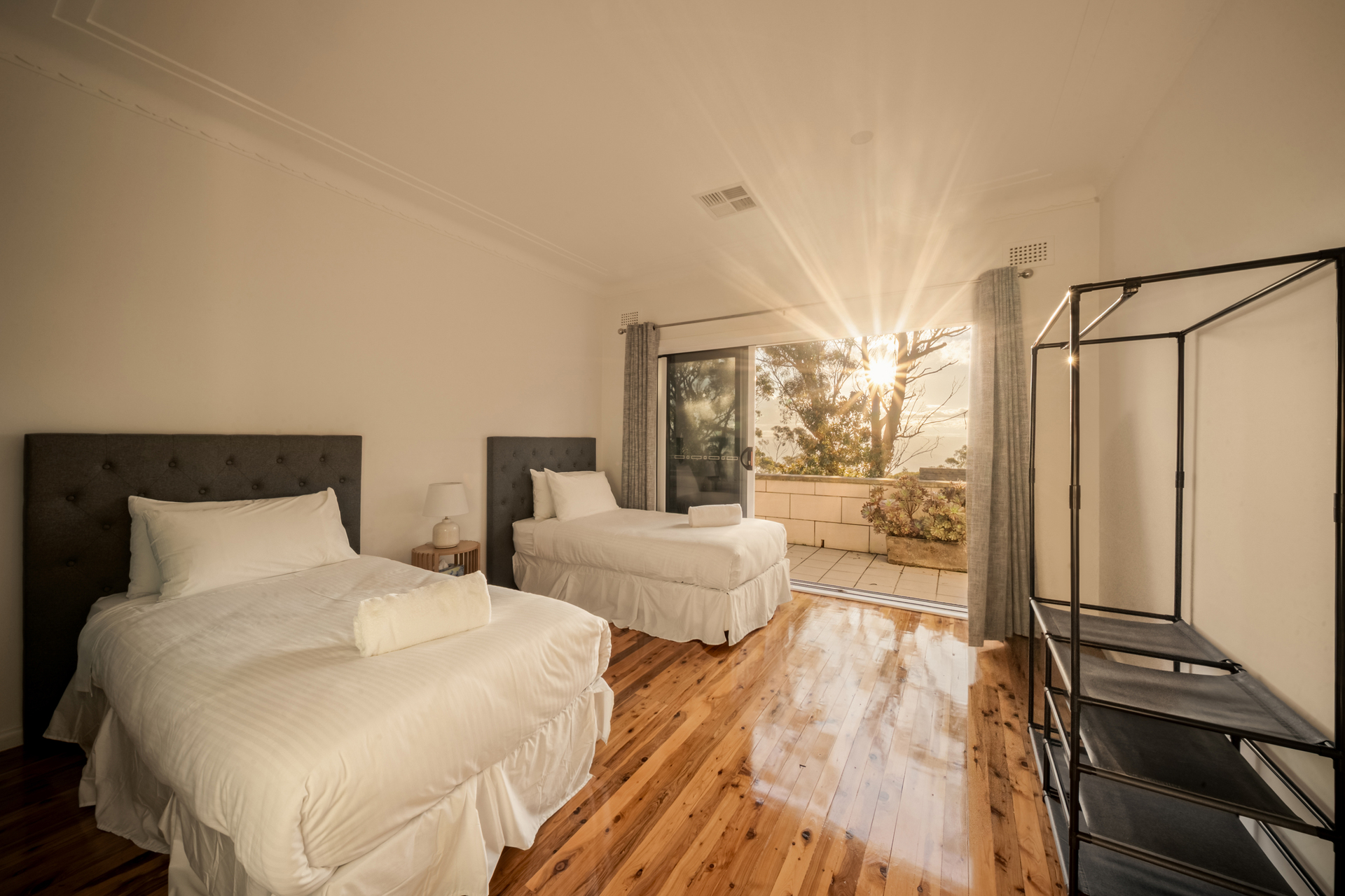 213-215 CLIFF DRIVE, Katoomba NSW 2780 - Image 9