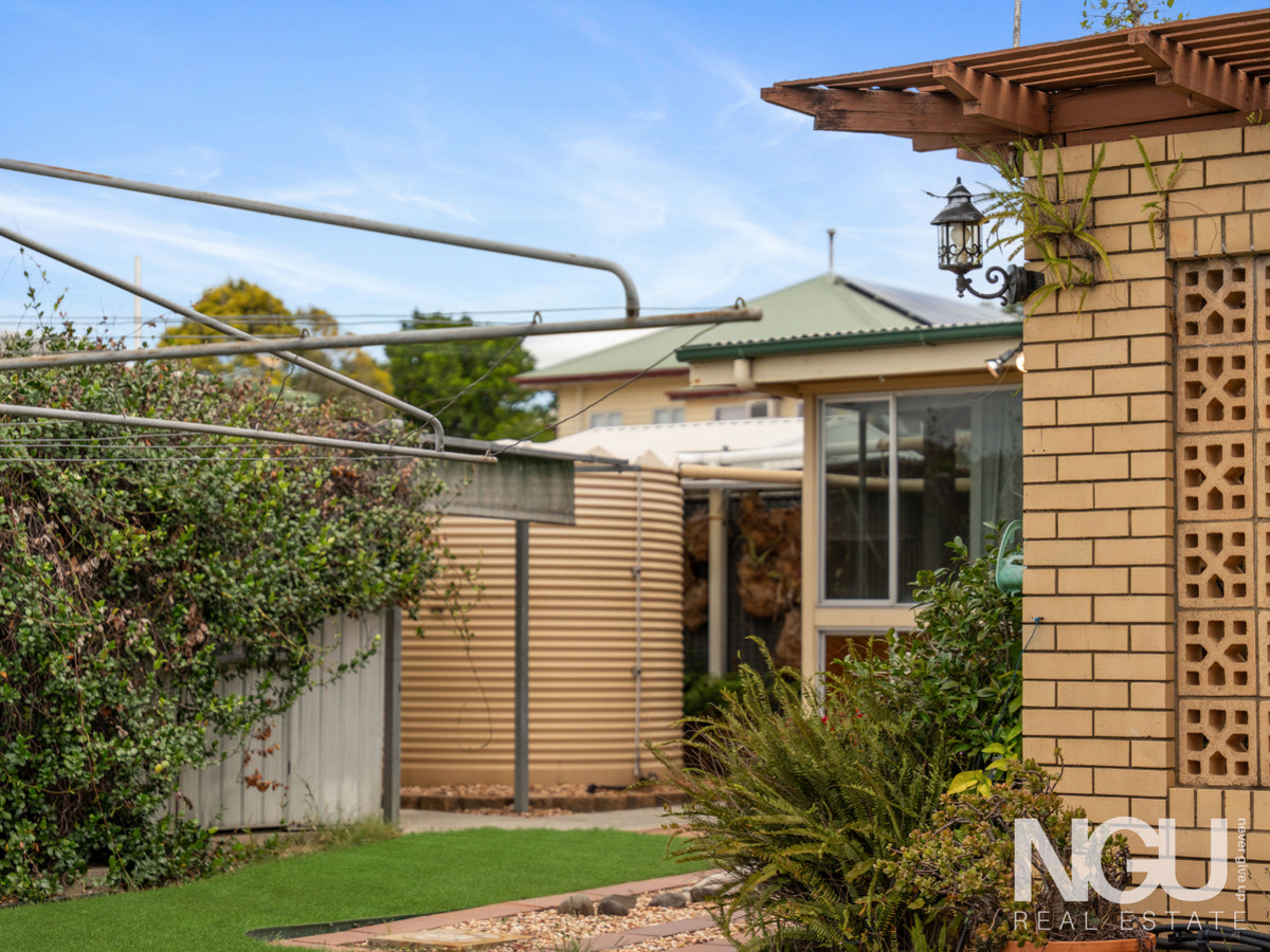 4-bedroom house at 27 Stuart Street, Eastern Heights, QLD 4305, Ipswich, Queensland