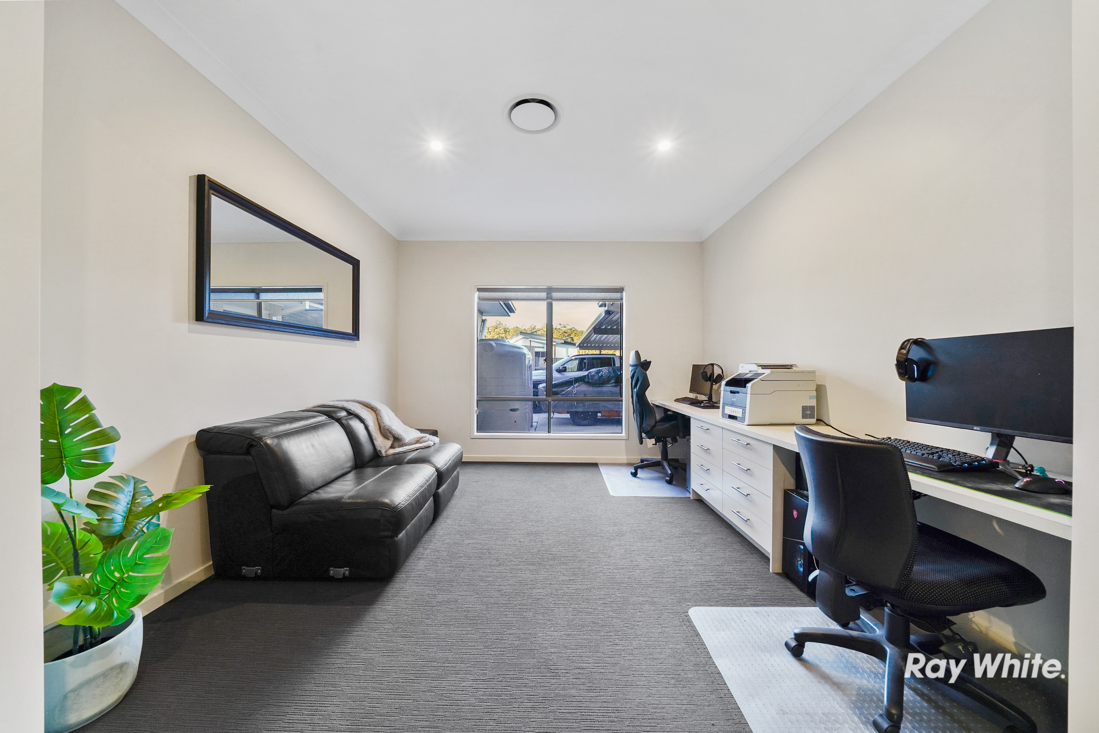 5-bedroom house at 25 Lynette Way, Daisy Hill, QLD 4127, Logan, Queensland