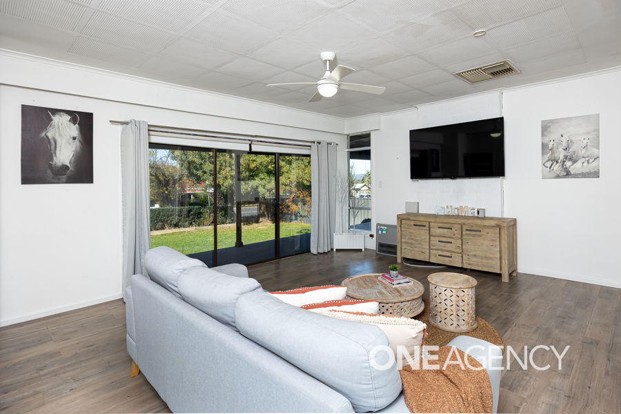 334 Lake Albert Road, Kooringal, NSW 2650 - Image 2