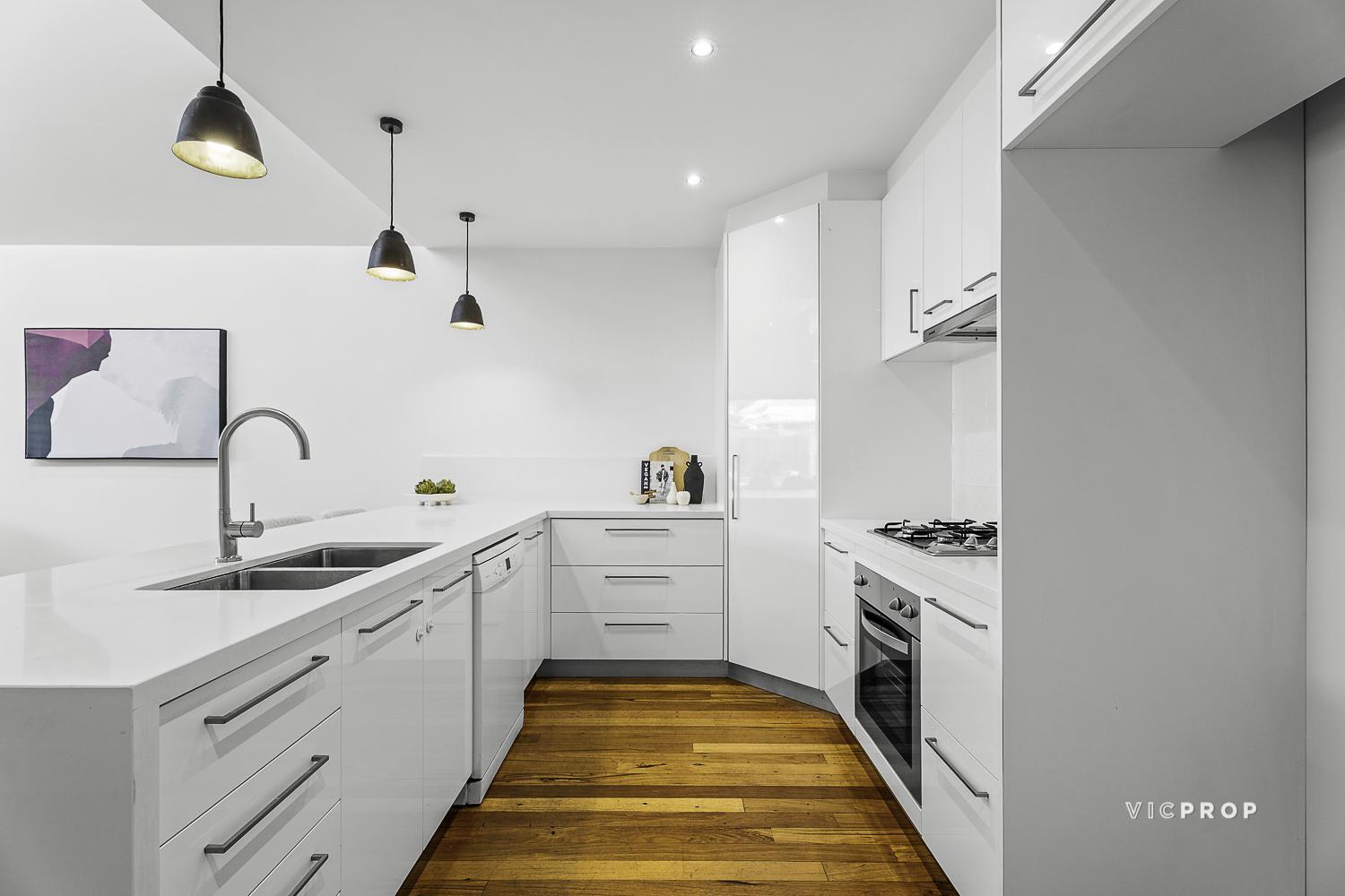 34 Hardiman Street, Kensington, VIC 3031 - Image 7