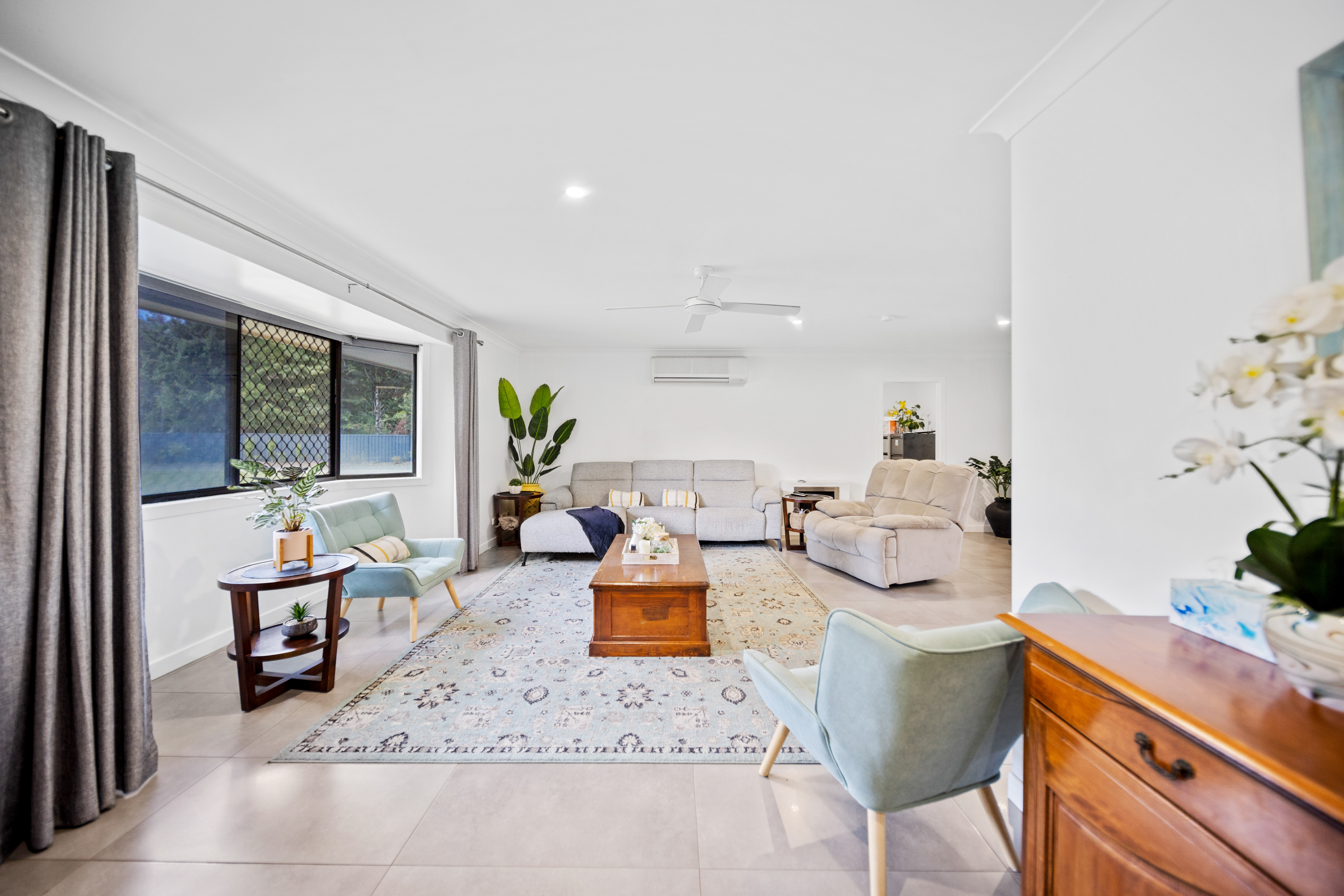 27 Cabrera Crescent, Beerwah, QLD 4519 - Image 5