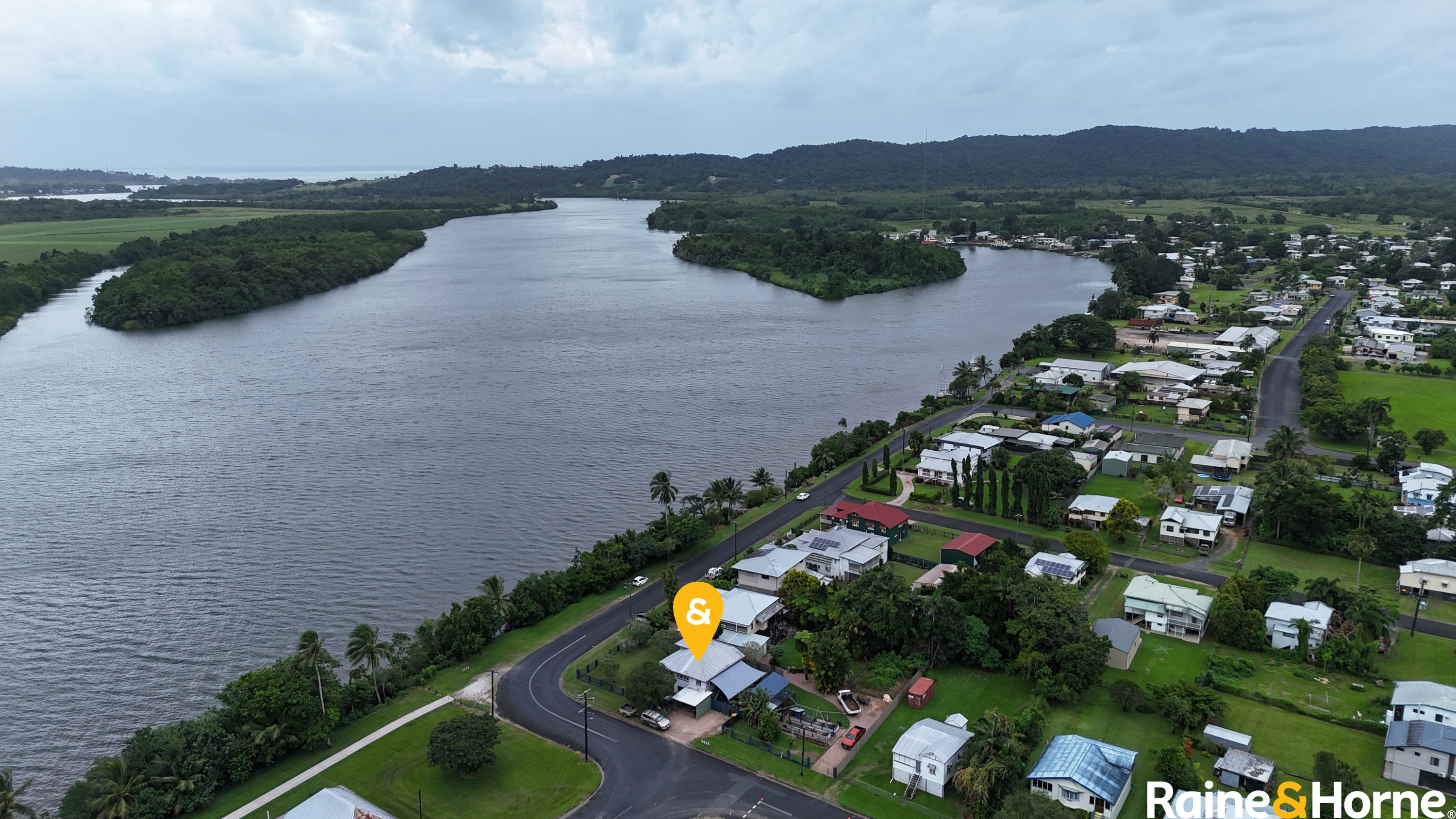 42 Esplanade, East Innisfail, Qld, 4860 - Image 1