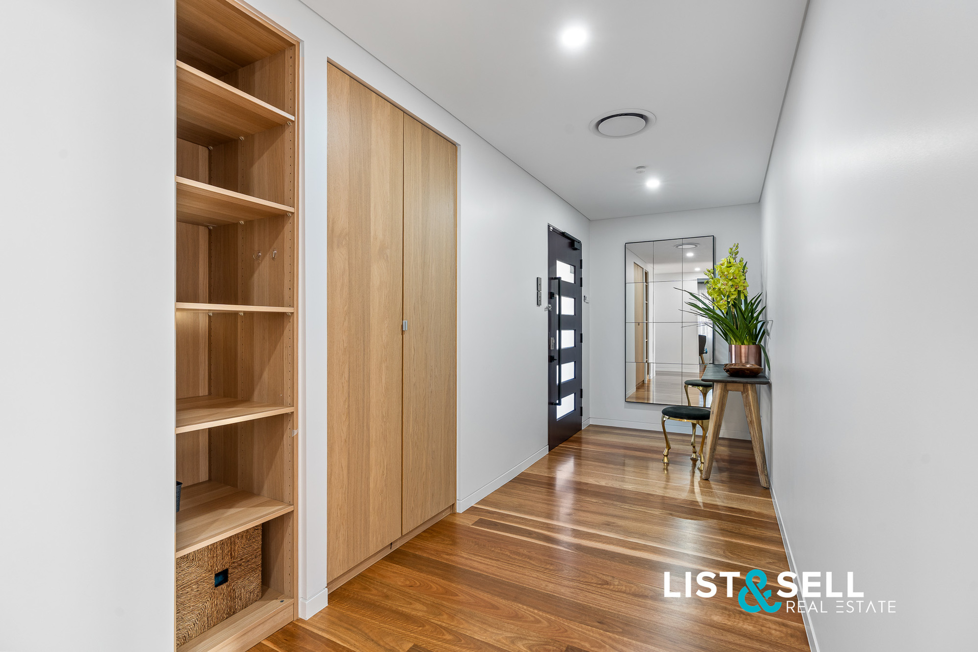 5-bedroom house at 14 MISIMA PLACE, Glenfield NSW 2167, Campbelltown (Nsw), New South Wales