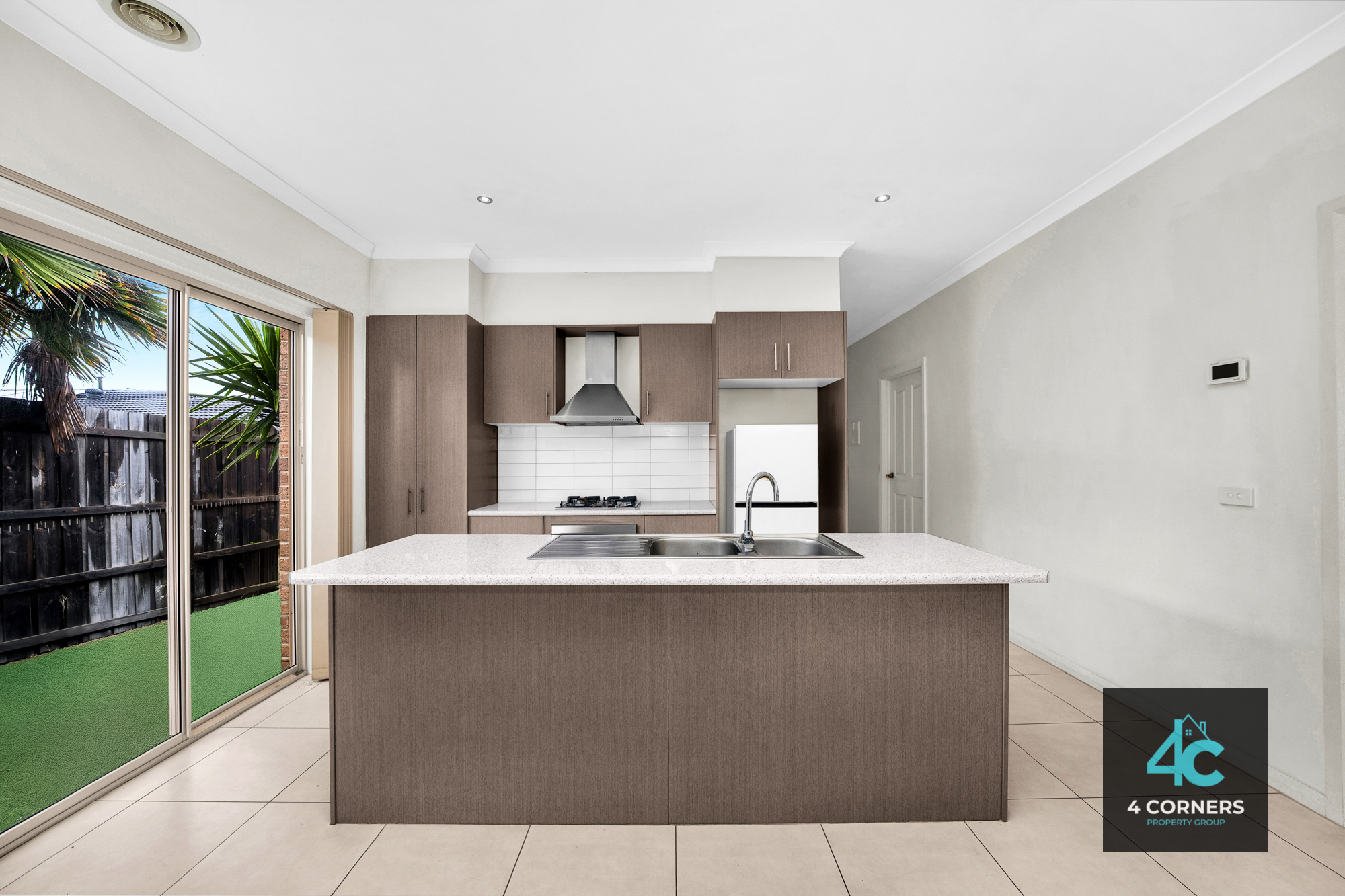 2/5 Bernhardt Avenue, Hoppers Crossing, VIC 3029 - Image 5