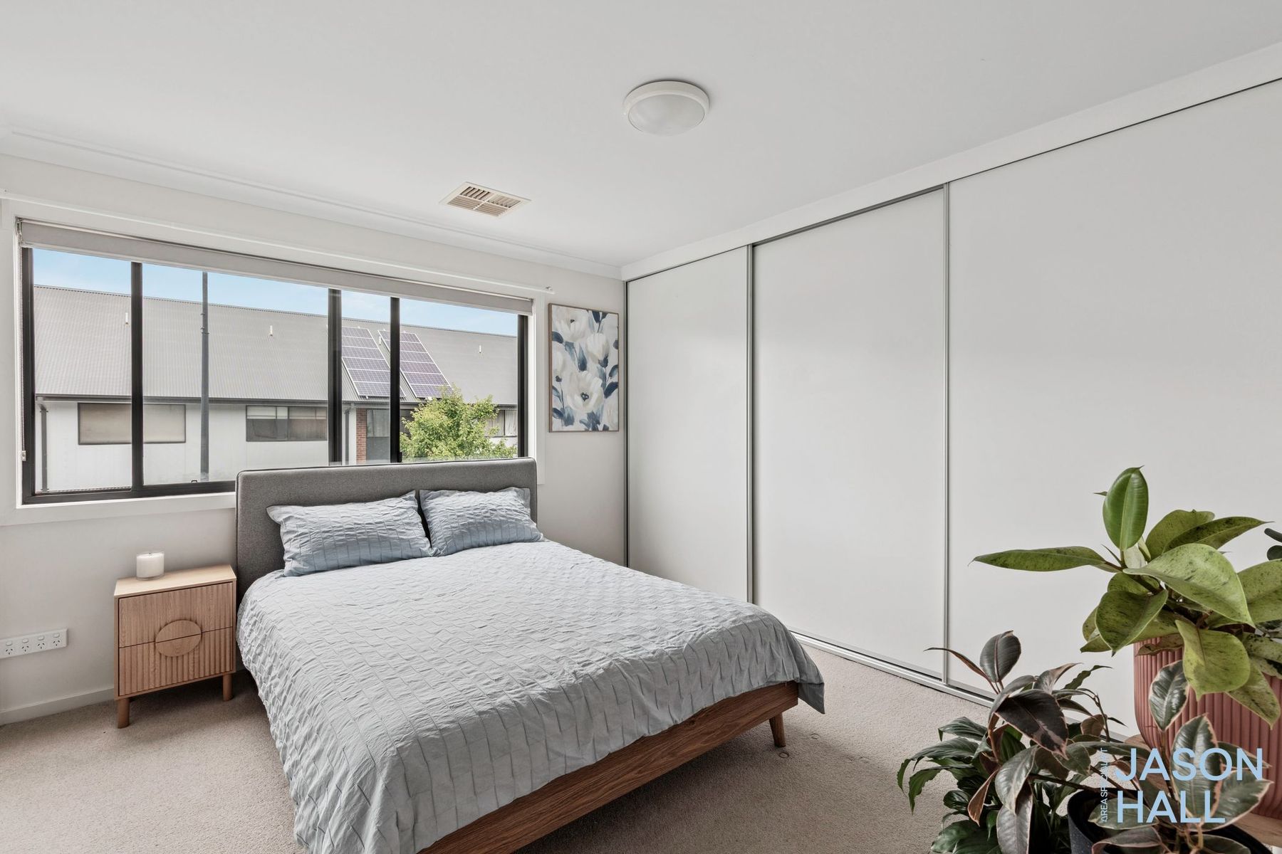 UNIT 11 MAISON 22 DULCIE HOLLAND CRESCENT, Moncrieff ACT 2914 - Image 4