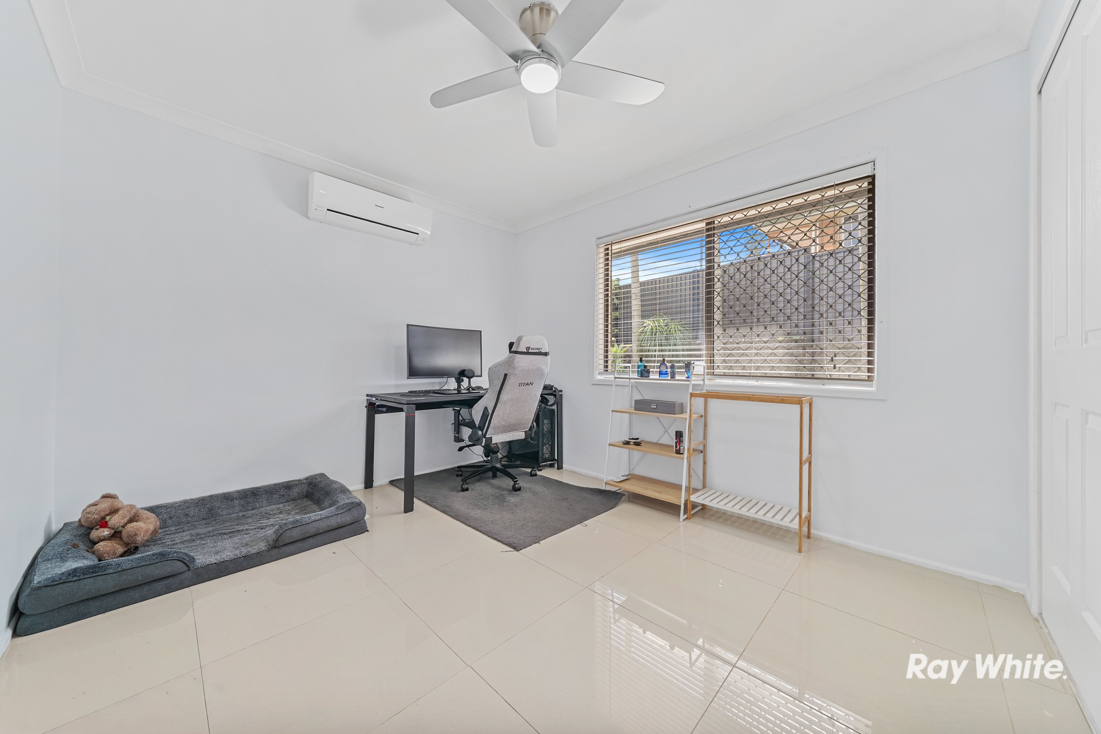 3-bedroom house at 21 JEANETTE AVENUE, Springwood QLD 4127, Logan, Queensland