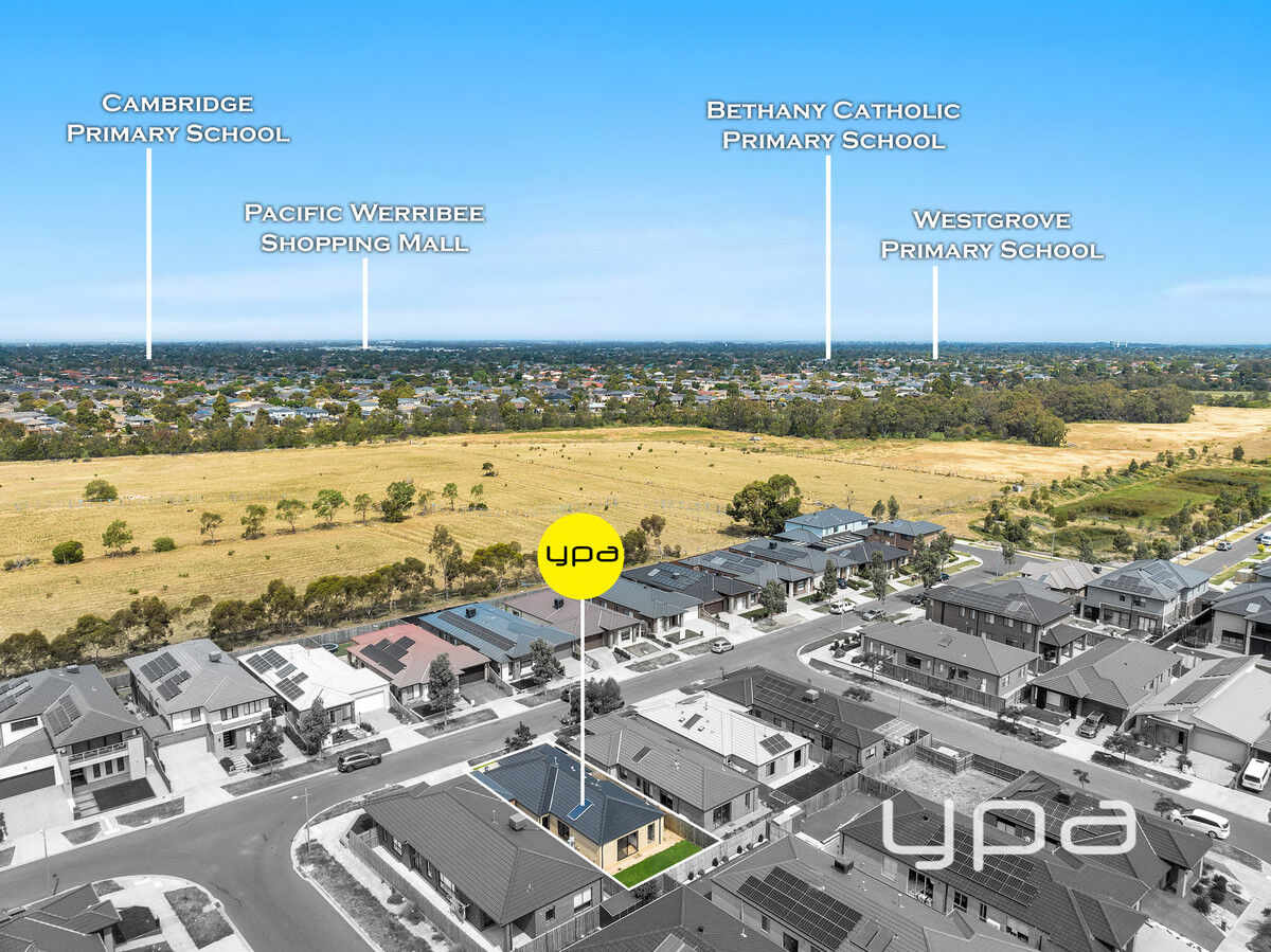 3-bedroom house at 10 Komodo Drive, Tarneit, VIC 3029, Wyndham, Victoria