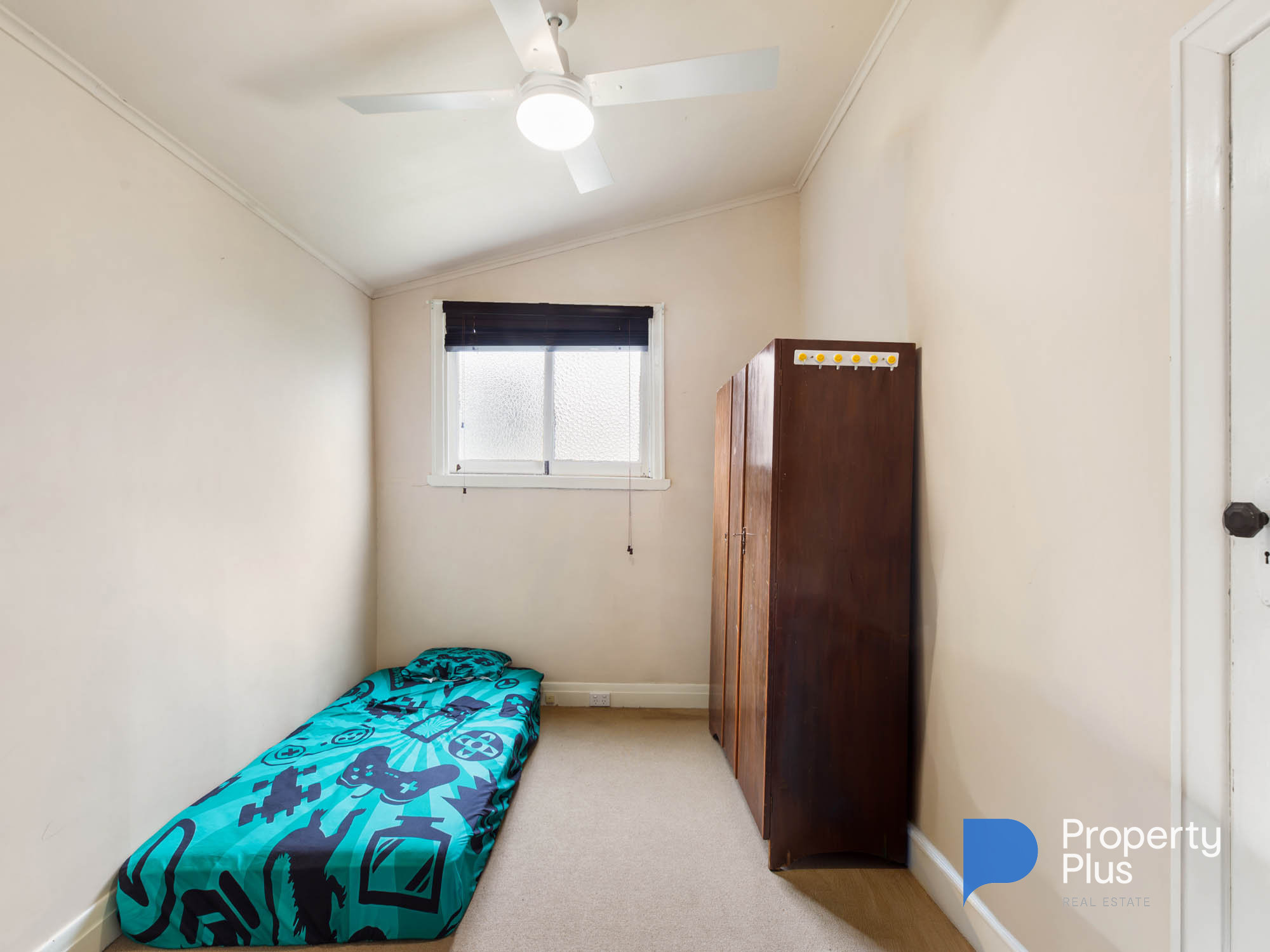 2-bedroom house at 2 North Western Road, St Arnaud, VIC 3478, Northern Grampians, Victoria